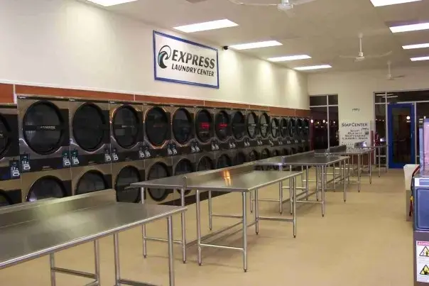 Express Laundry Center Washateria & Laundromat thumbnail 11