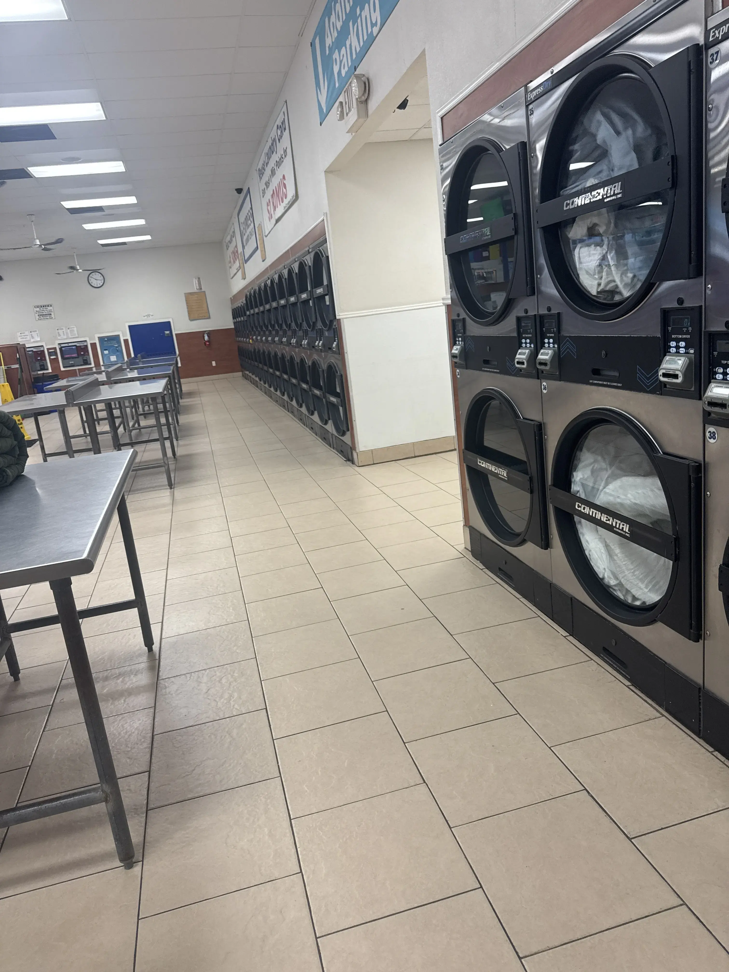 Express Laundry Center Washateria & Laundromat - Image 4