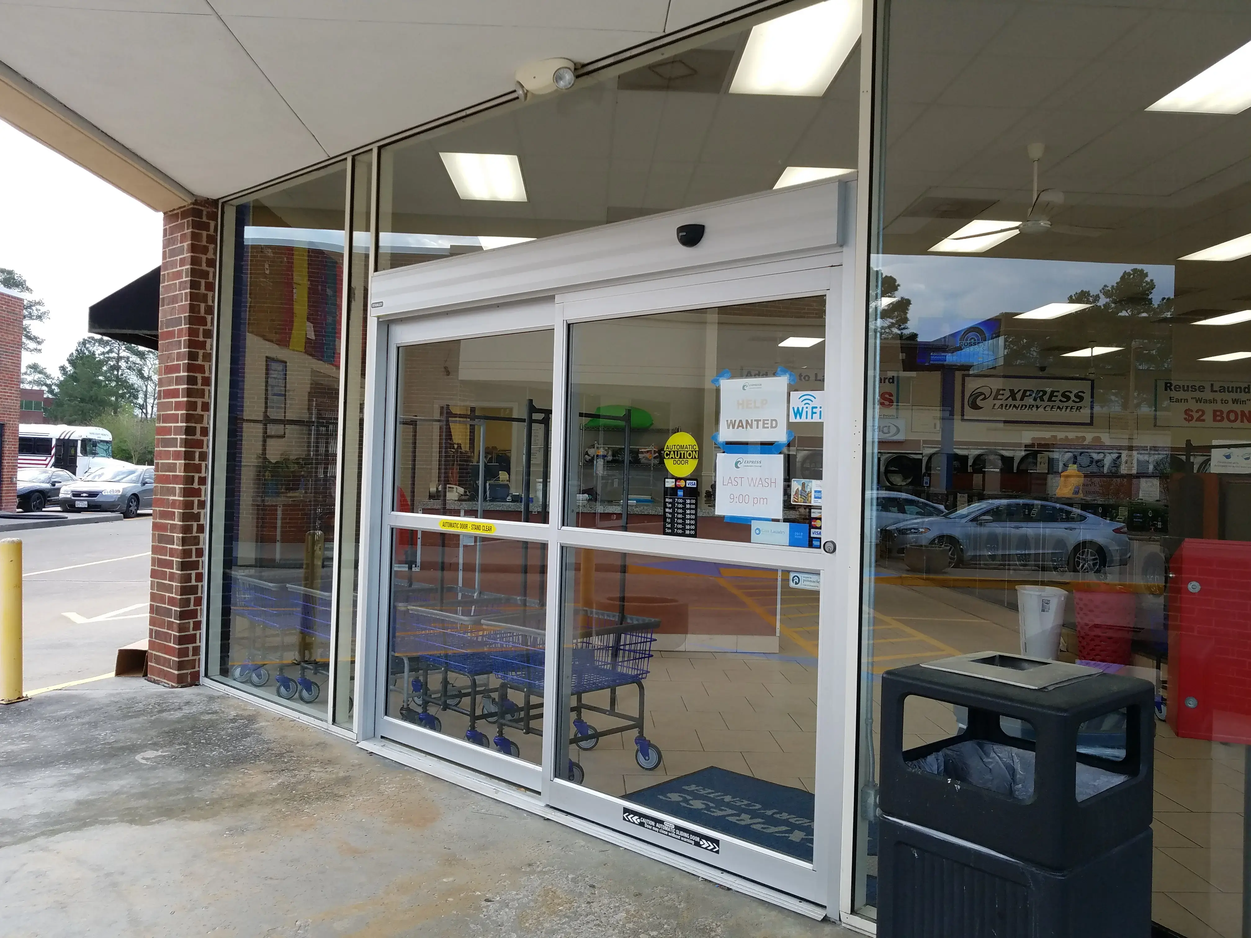 Express Laundry Center Washateria & Laundromat thumbnail 7