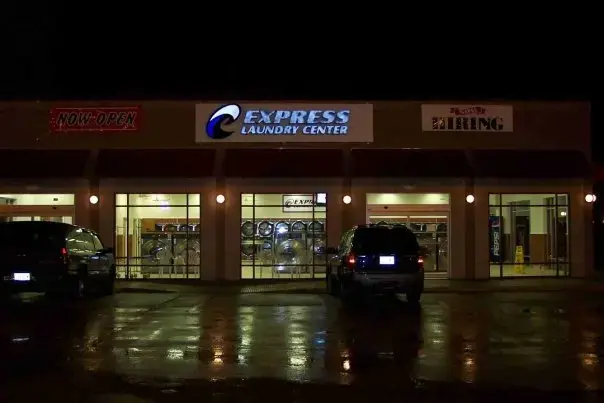 Express Laundry Center Washateria & Laundromat - Image 10