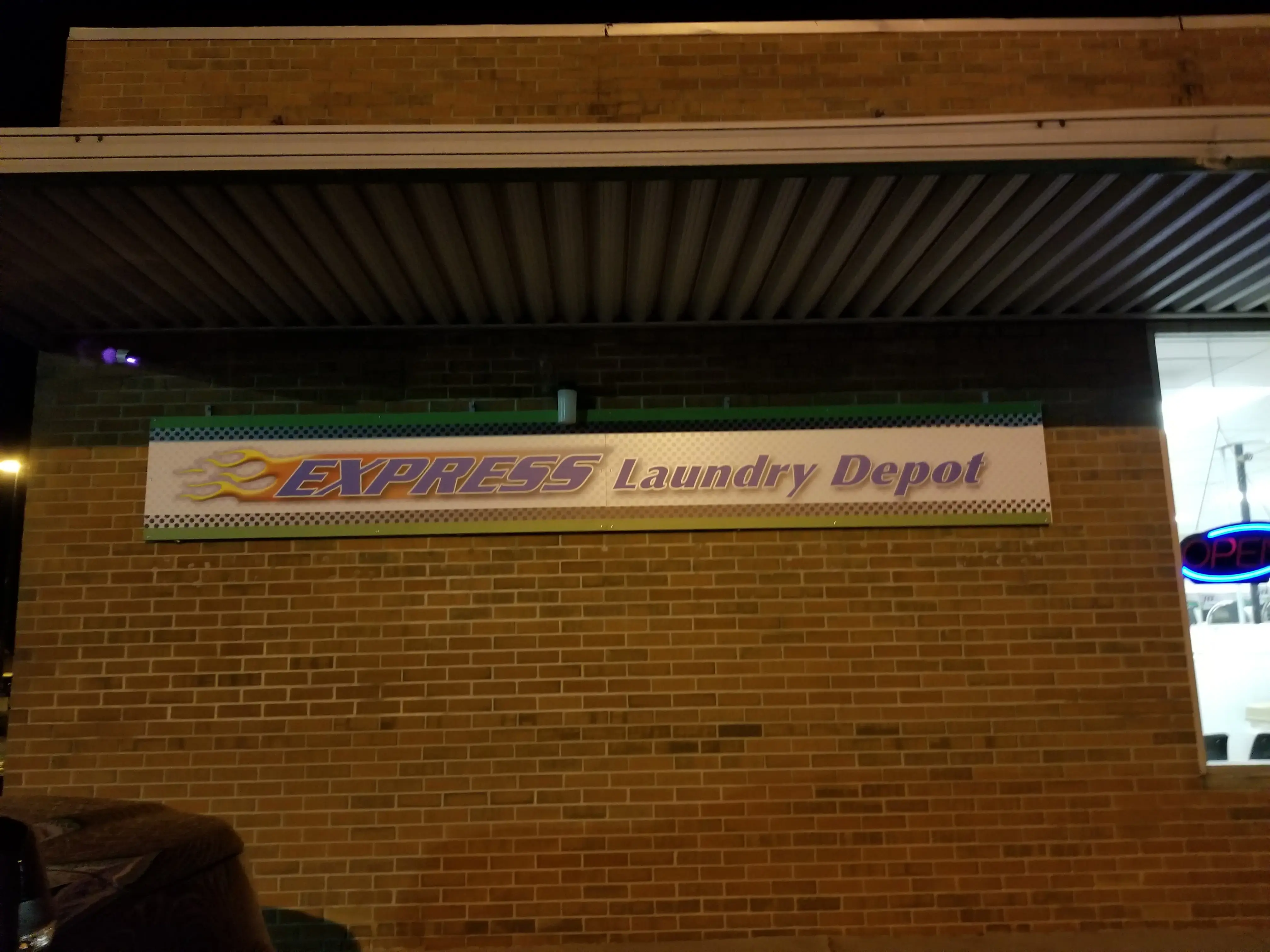 Express Laundry Depot thumbnail 7
