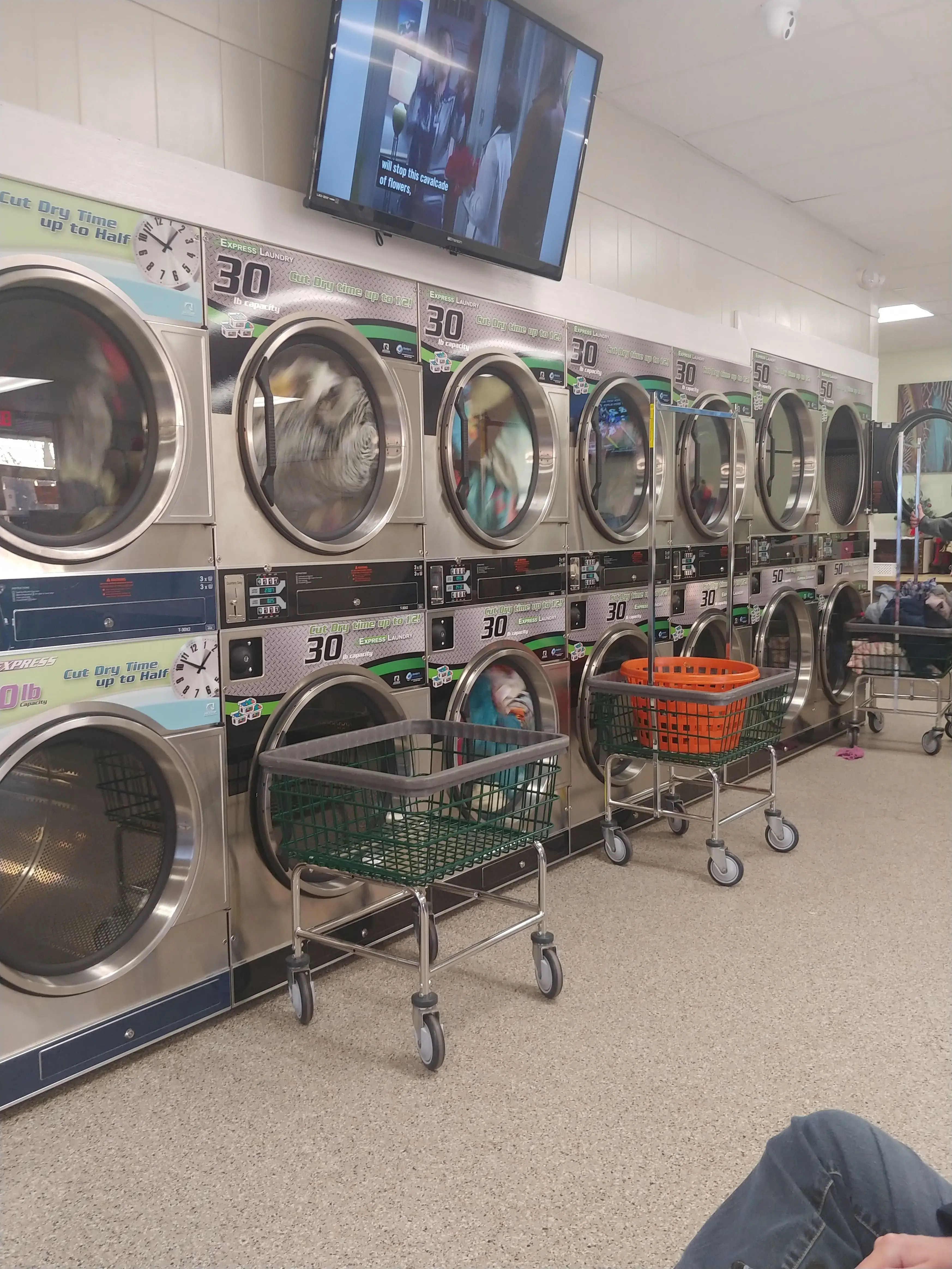 Express Laundry Depot thumbnail 5