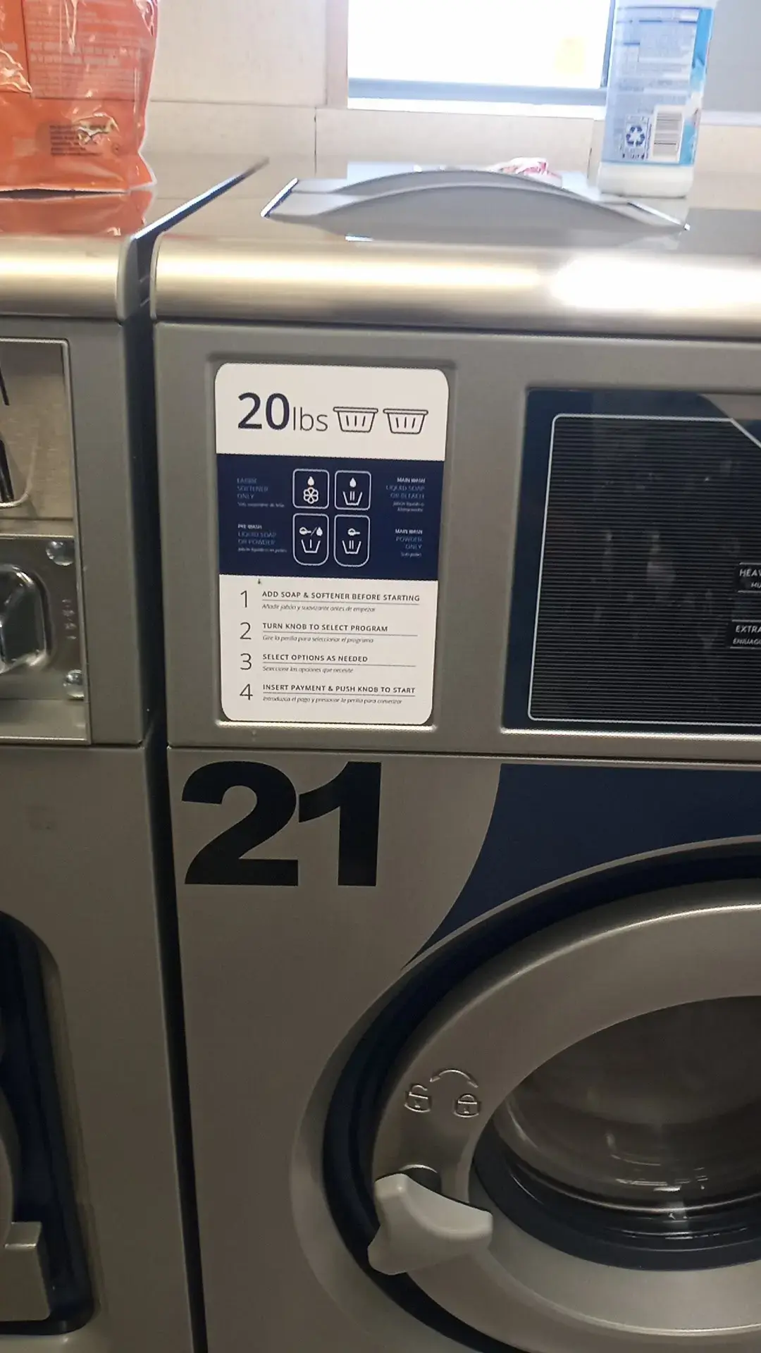 Express Laundry Lounge- Woodside - Image 12
