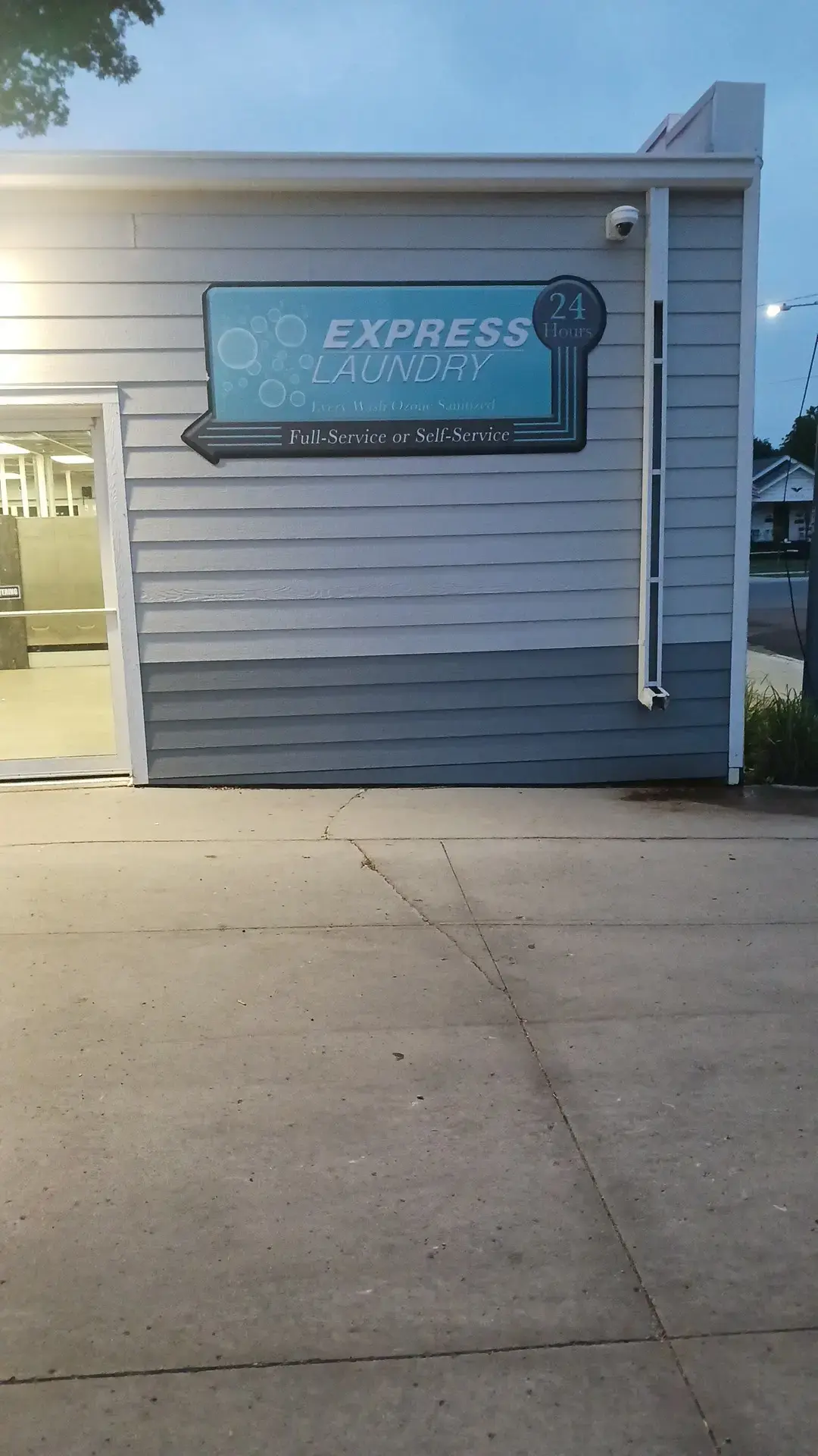 Express Laundry @ Myrtle: an SBL Venture thumbnail 8