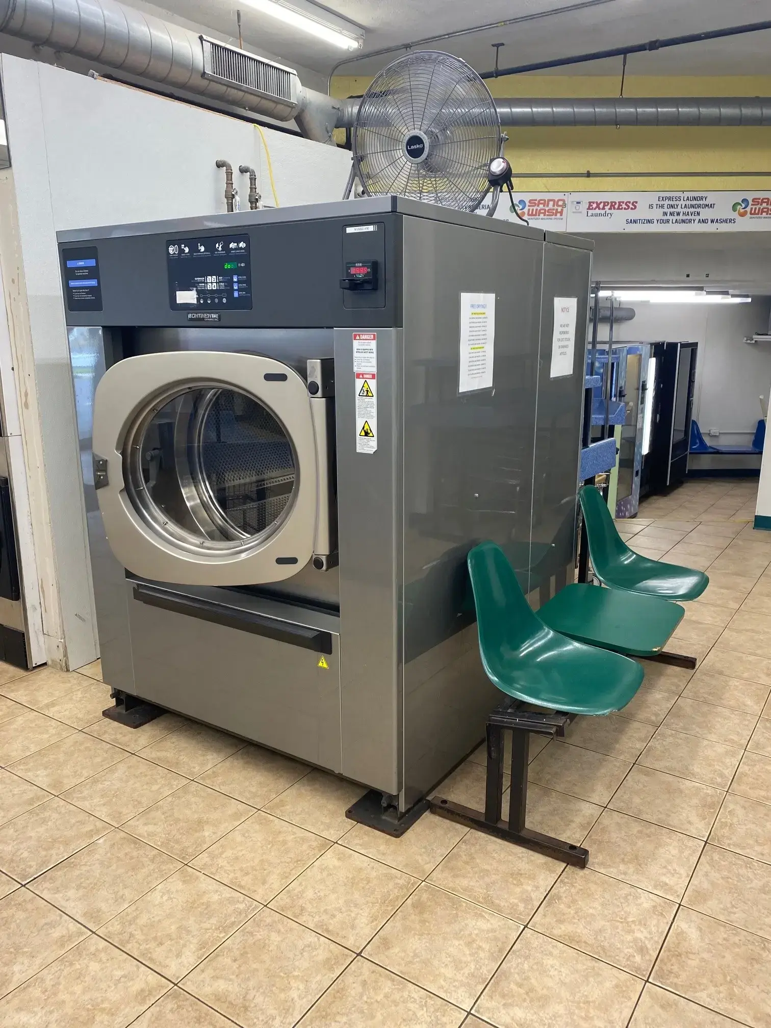 Express Laundry - Image 19
