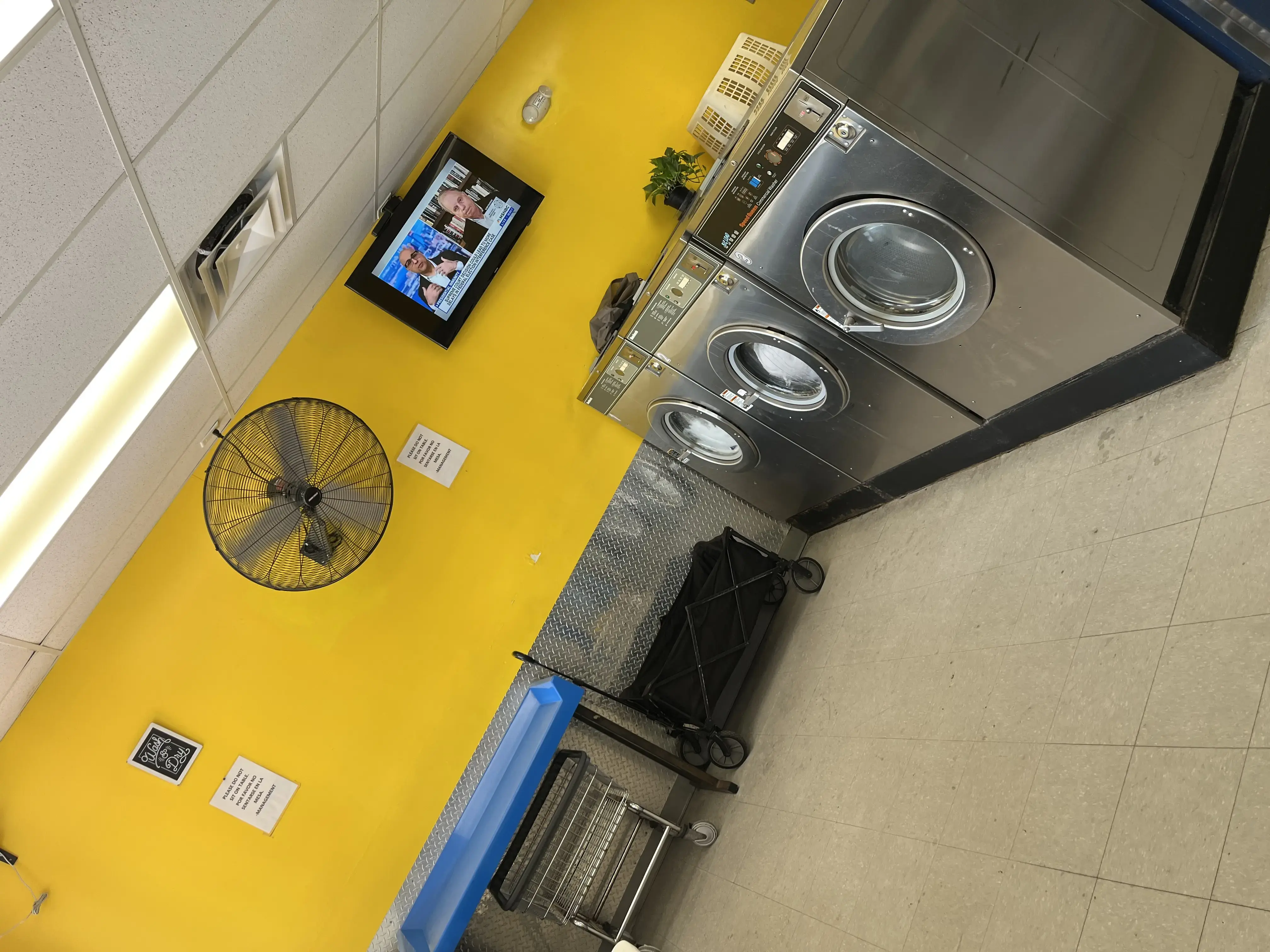 Express Laundry - Image 4