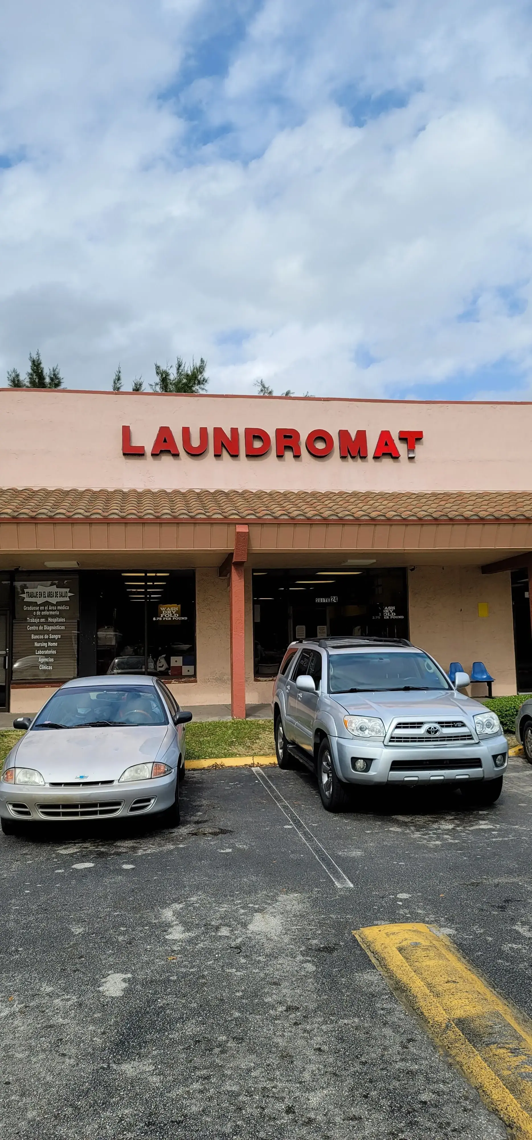 Express Laundry - Image 1