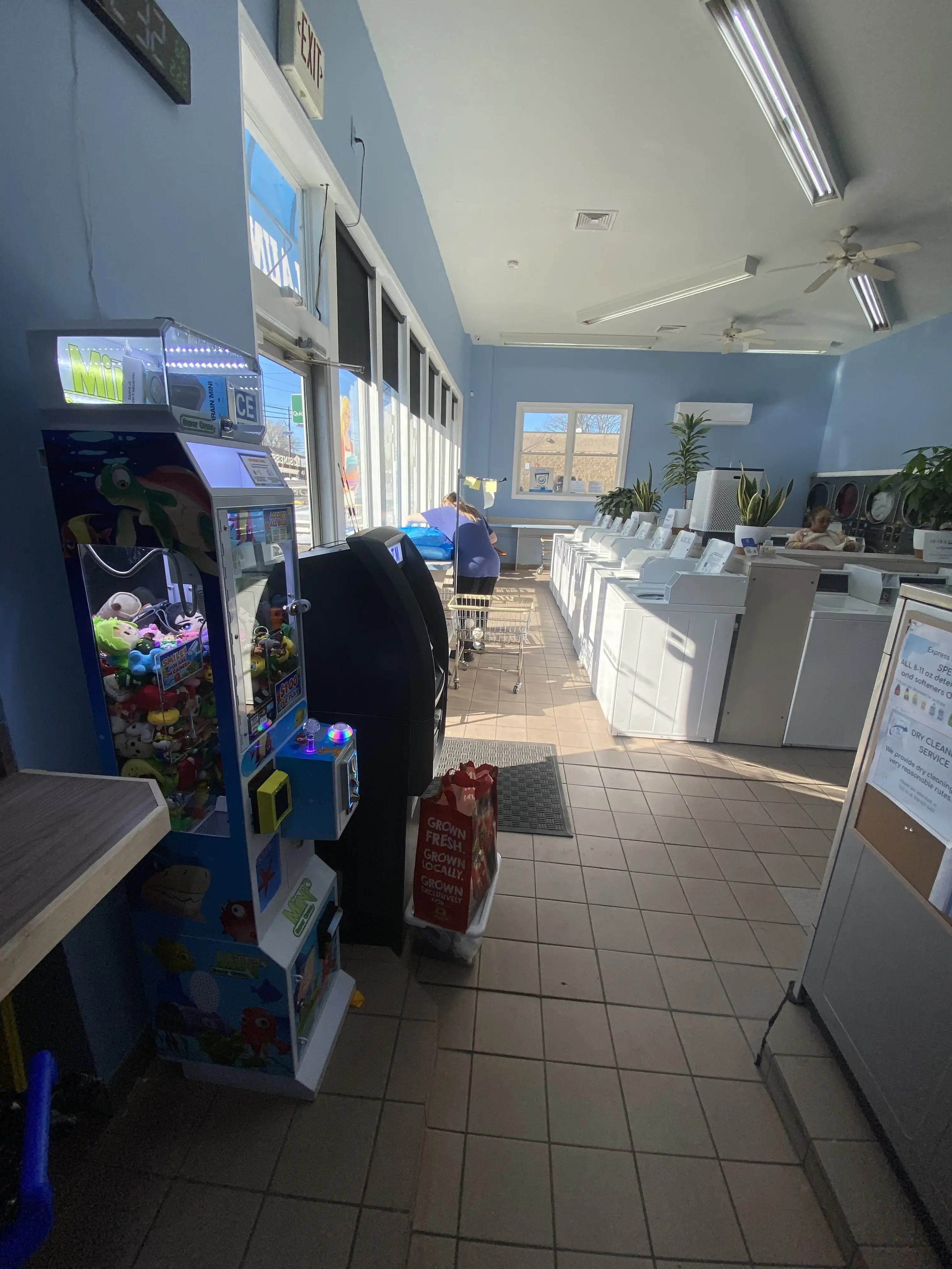 Express Wash N Fold Bogota NJ - Image 6