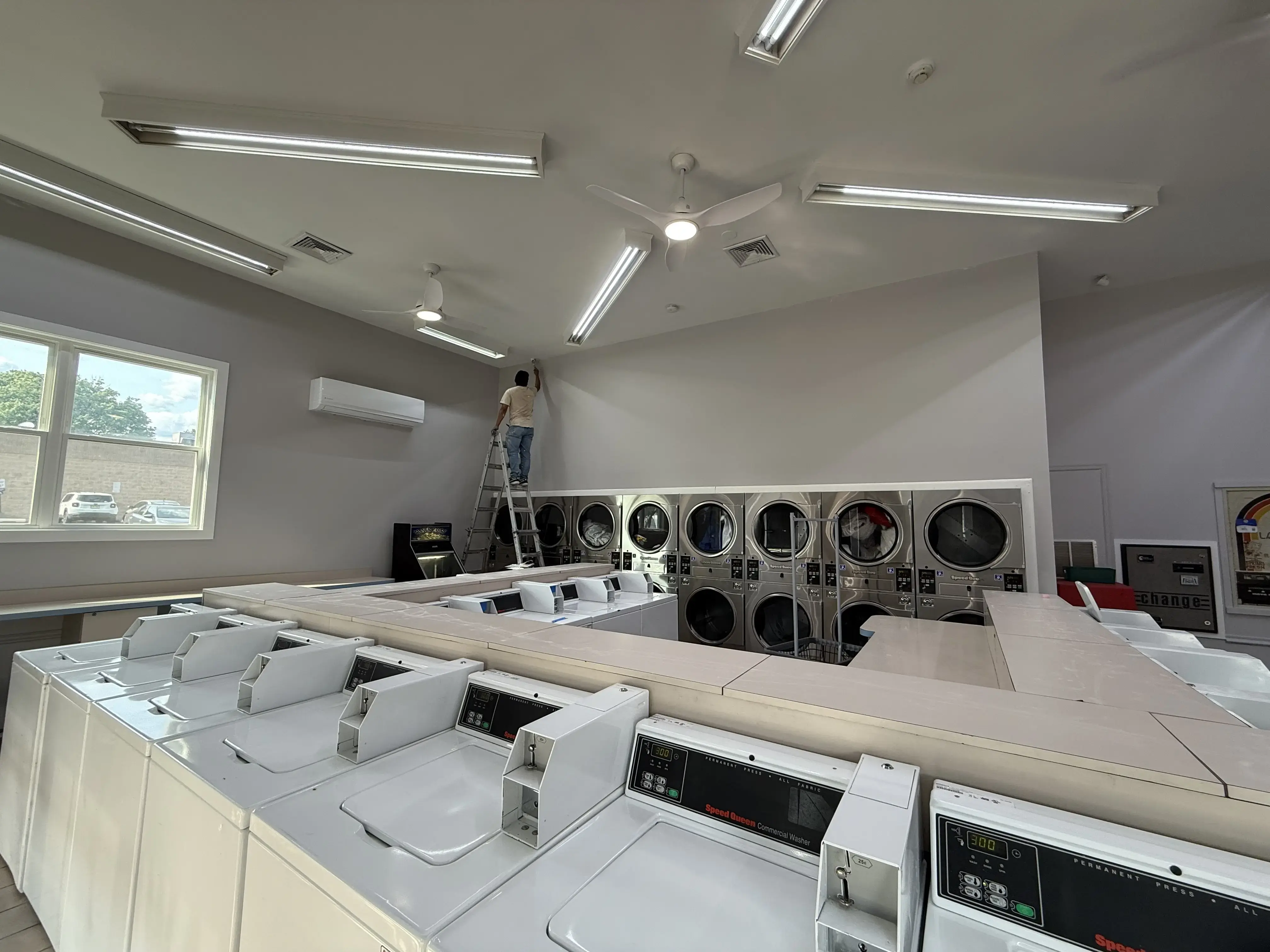 Express Wash N Fold Bogota NJ thumbnail 2