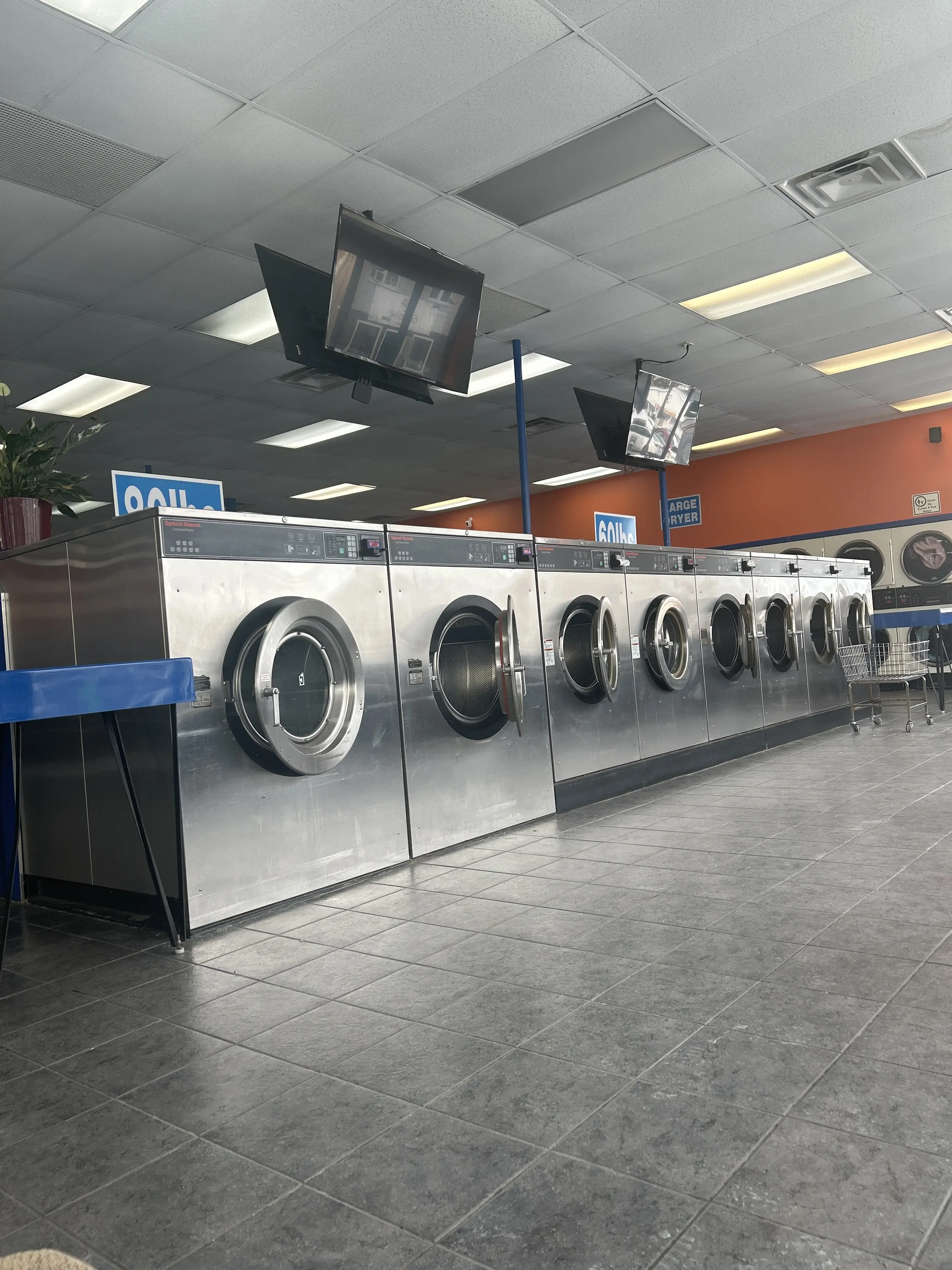 Extreme Clean Laundry - Image 3