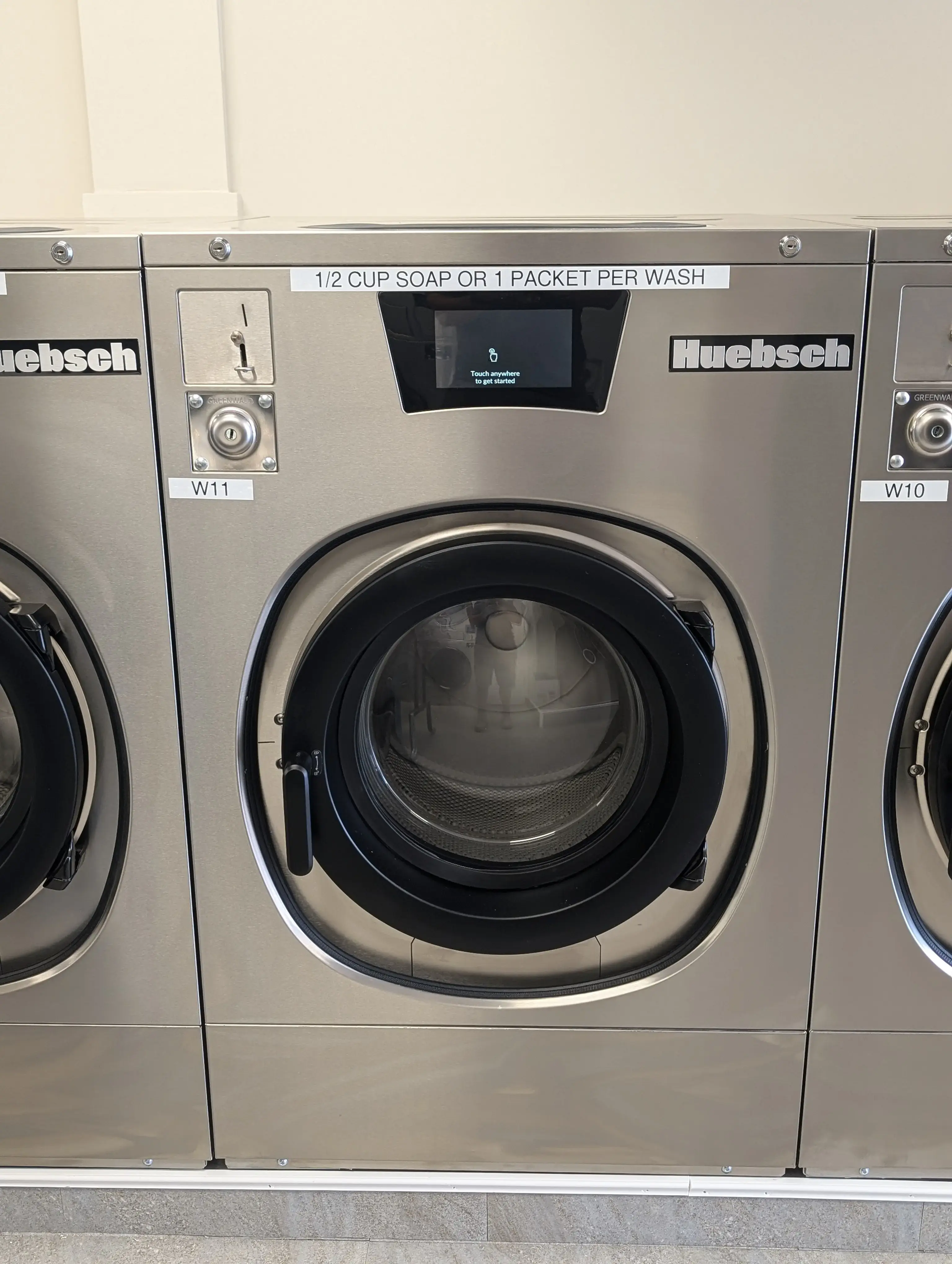 EZ Clean Laundromat thumbnail 4