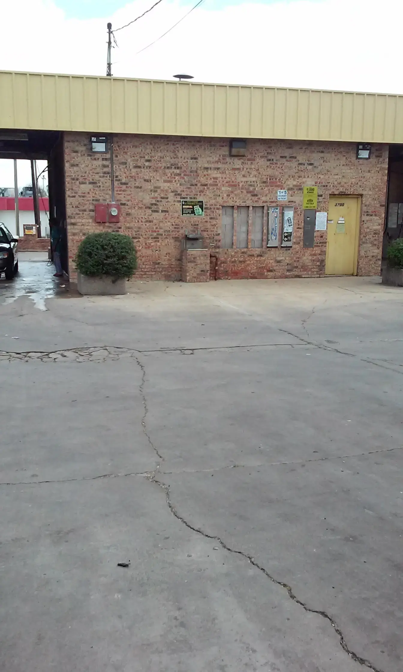 EZ Coin Laundromat thumbnail 11