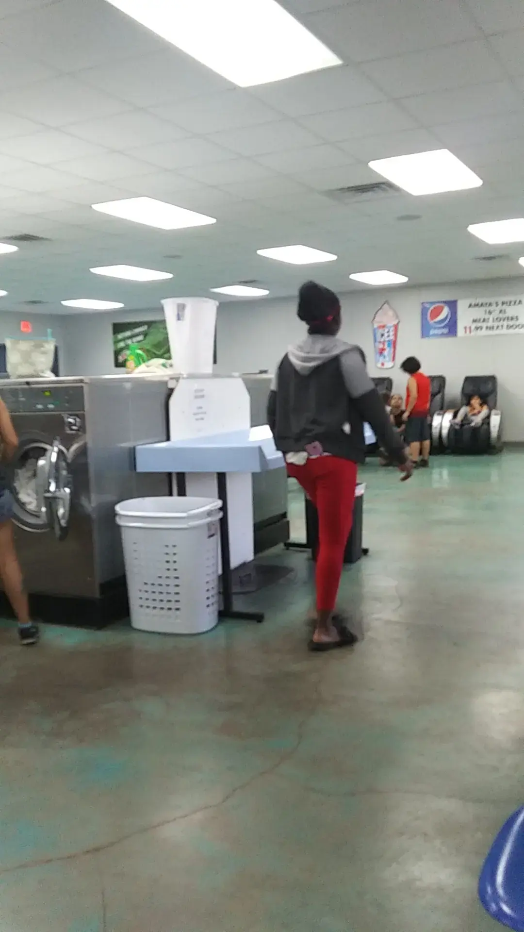EZ Coin Laundromat thumbnail 10