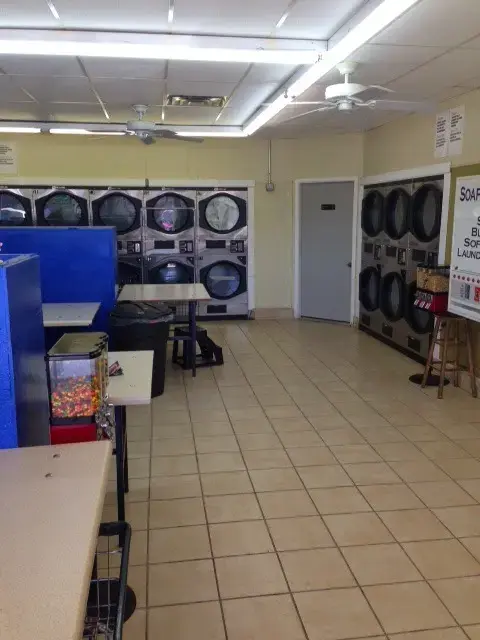 EZ Coin Laundry - Image 19