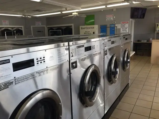 EZ Coin Laundry thumbnail 11