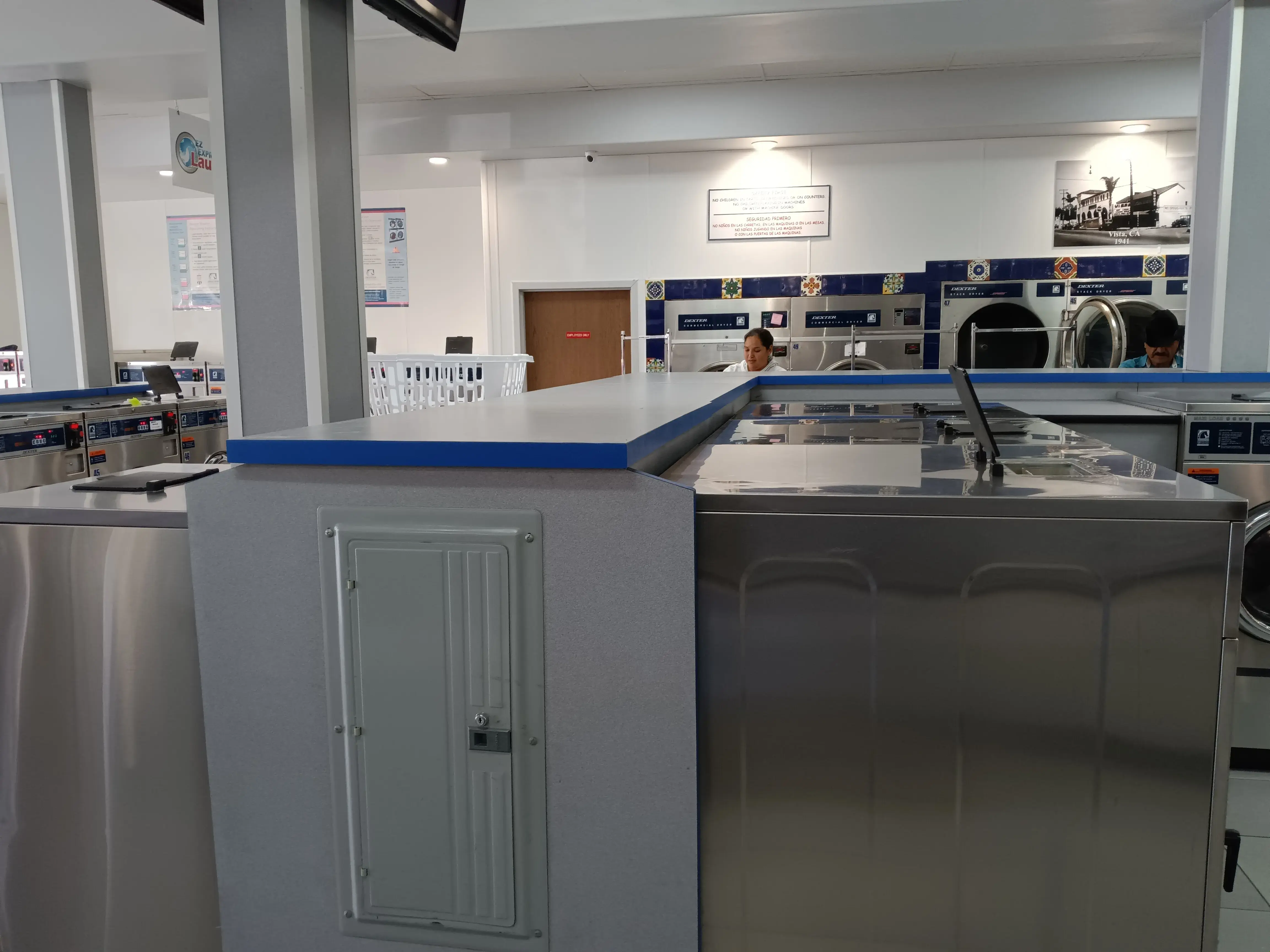 EZ Express Laundry - Image 5