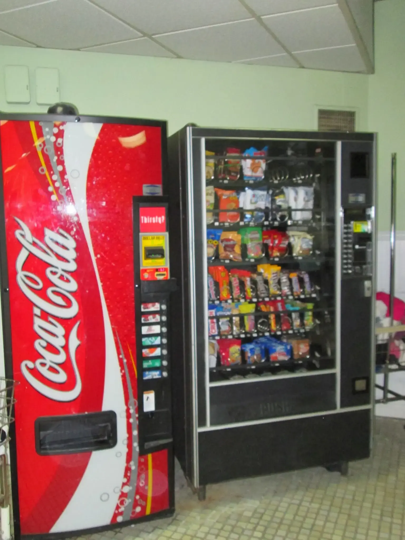 EZ Laundromat - Image 12