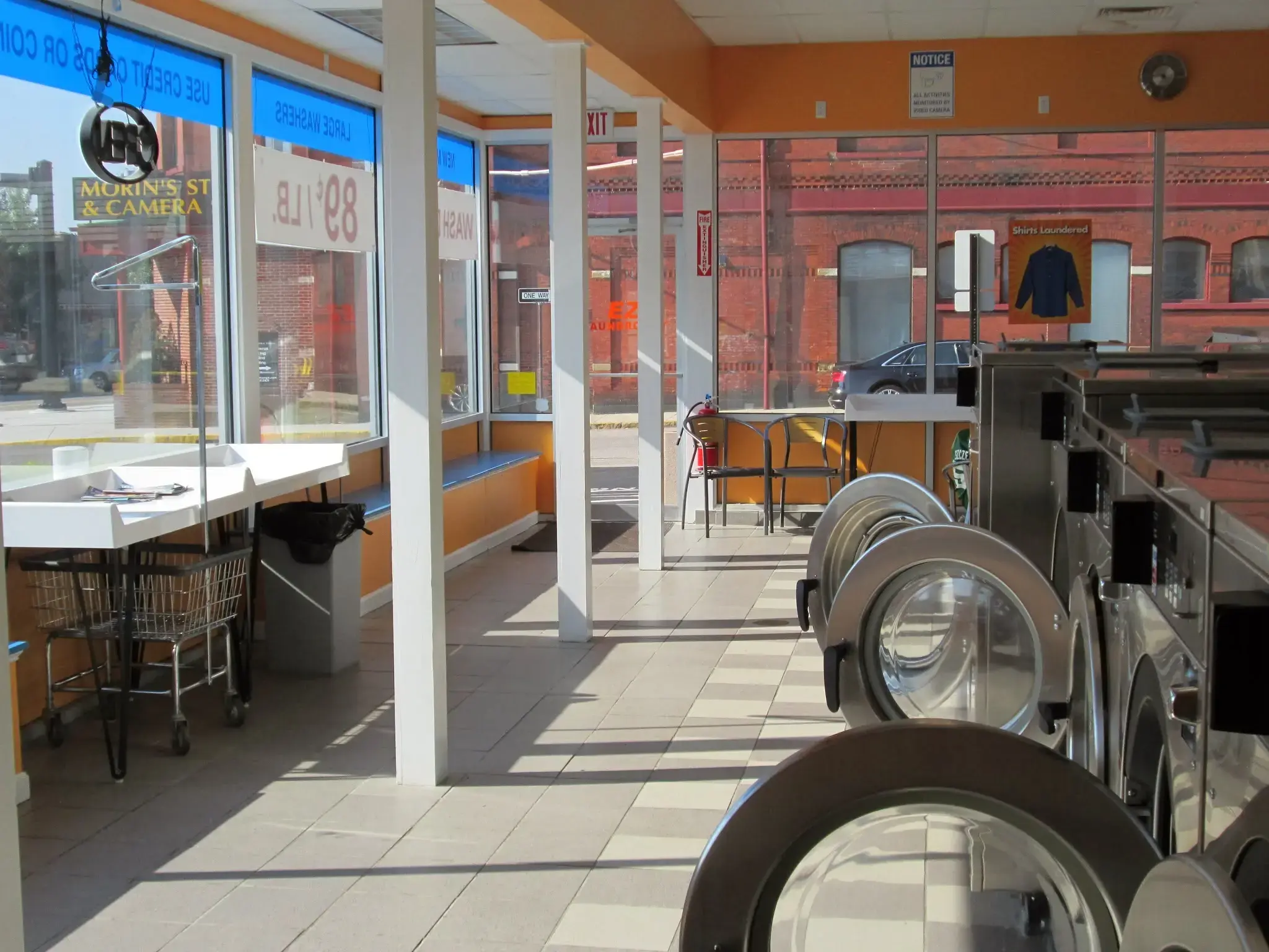 EZ Laundromat thumbnail 5