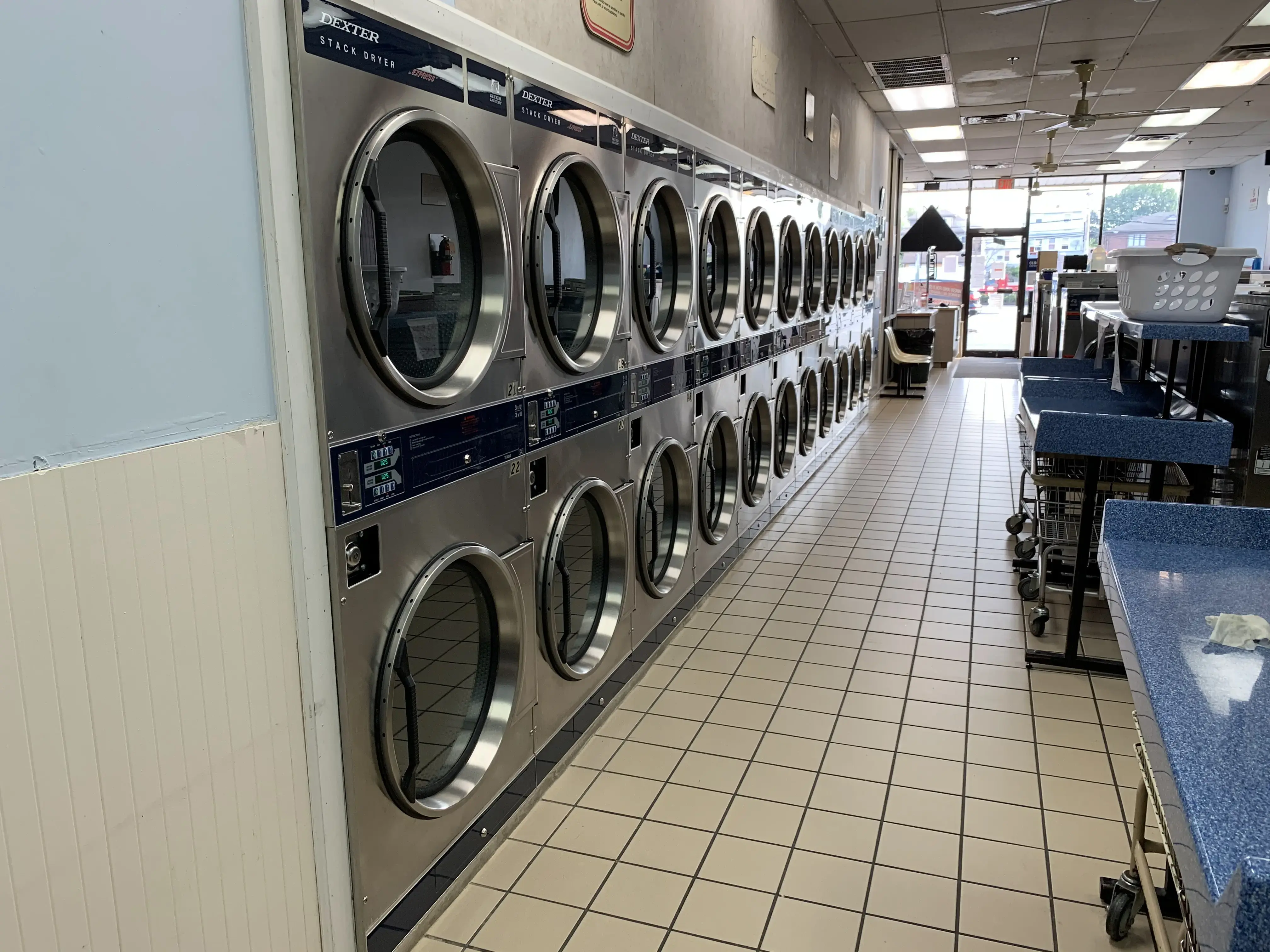 EZ LAUNDRY & DRY CLEANING - Image 12
