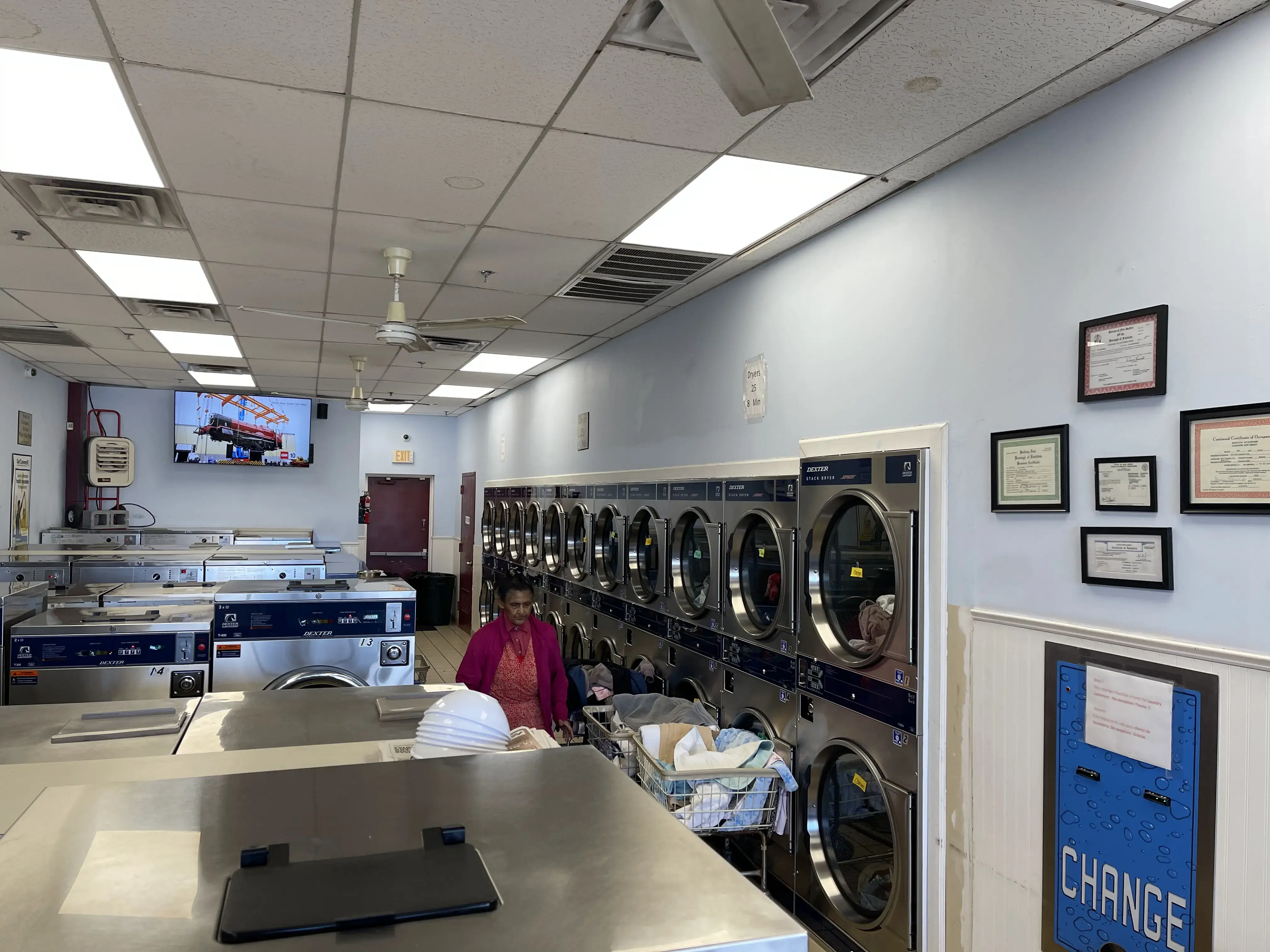 EZ LAUNDRY & DRY CLEANING - Image 8