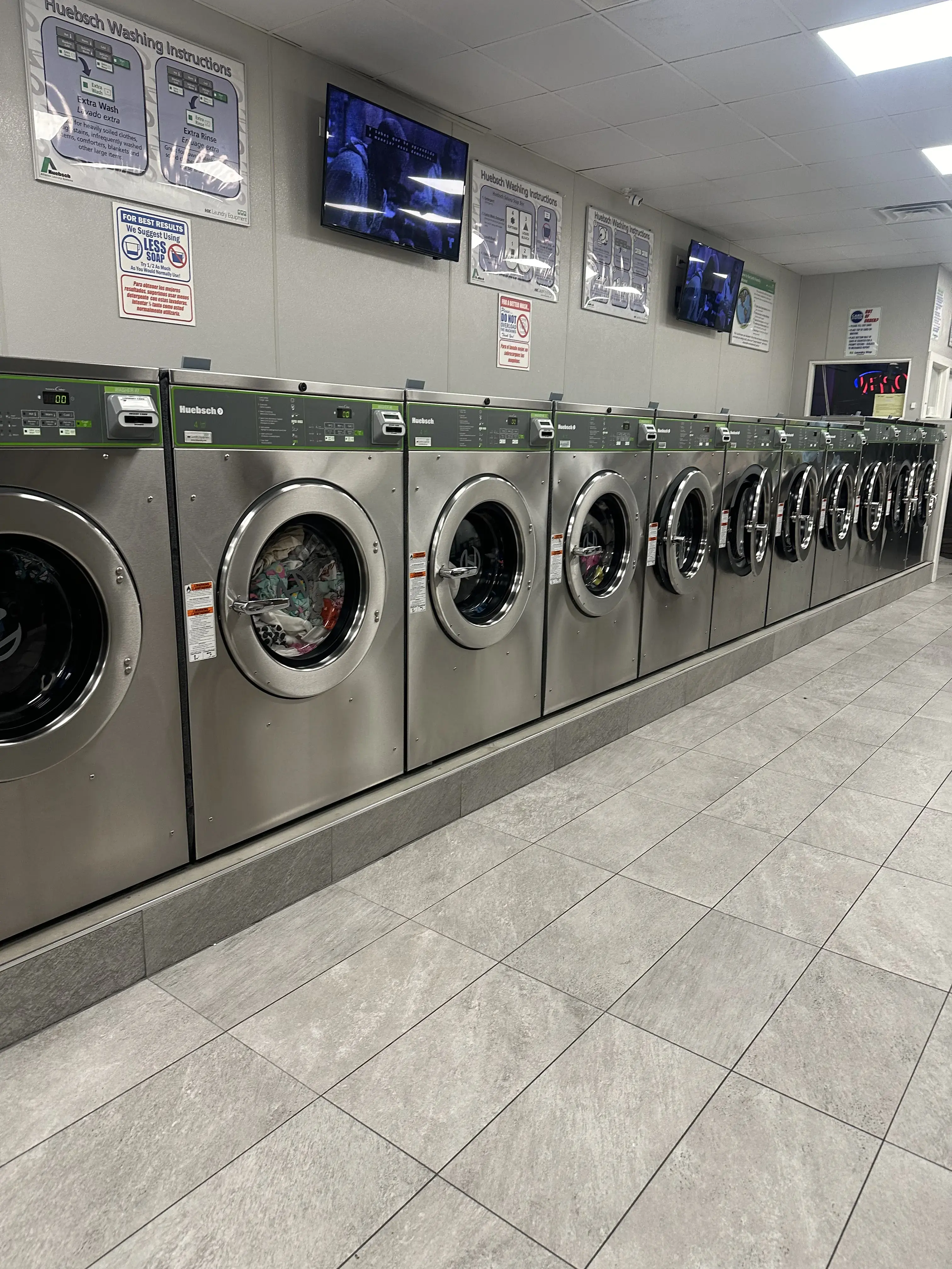 EZ Laundry Stop - Image 4