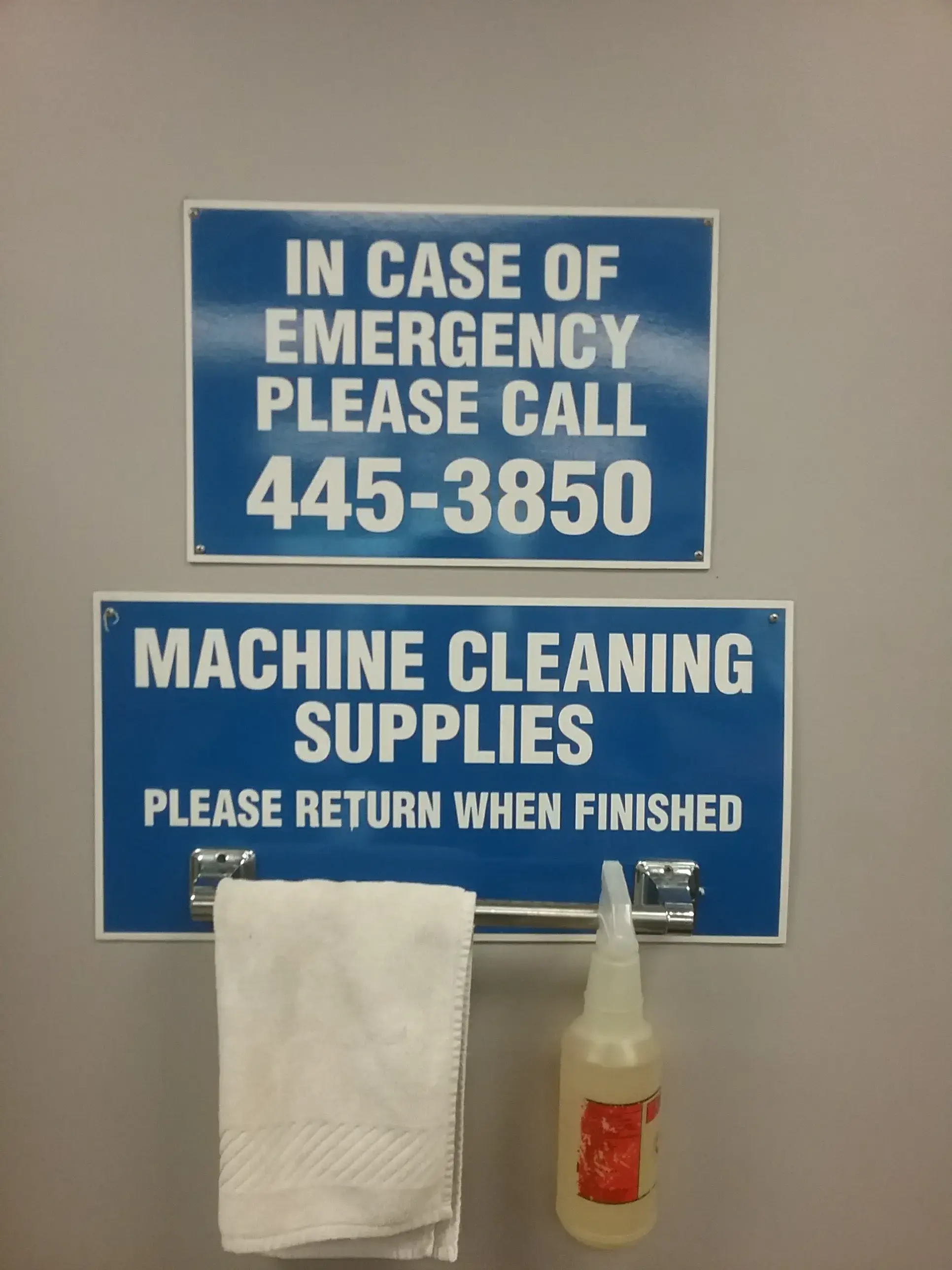 EZ Wash Laundry - Image 10