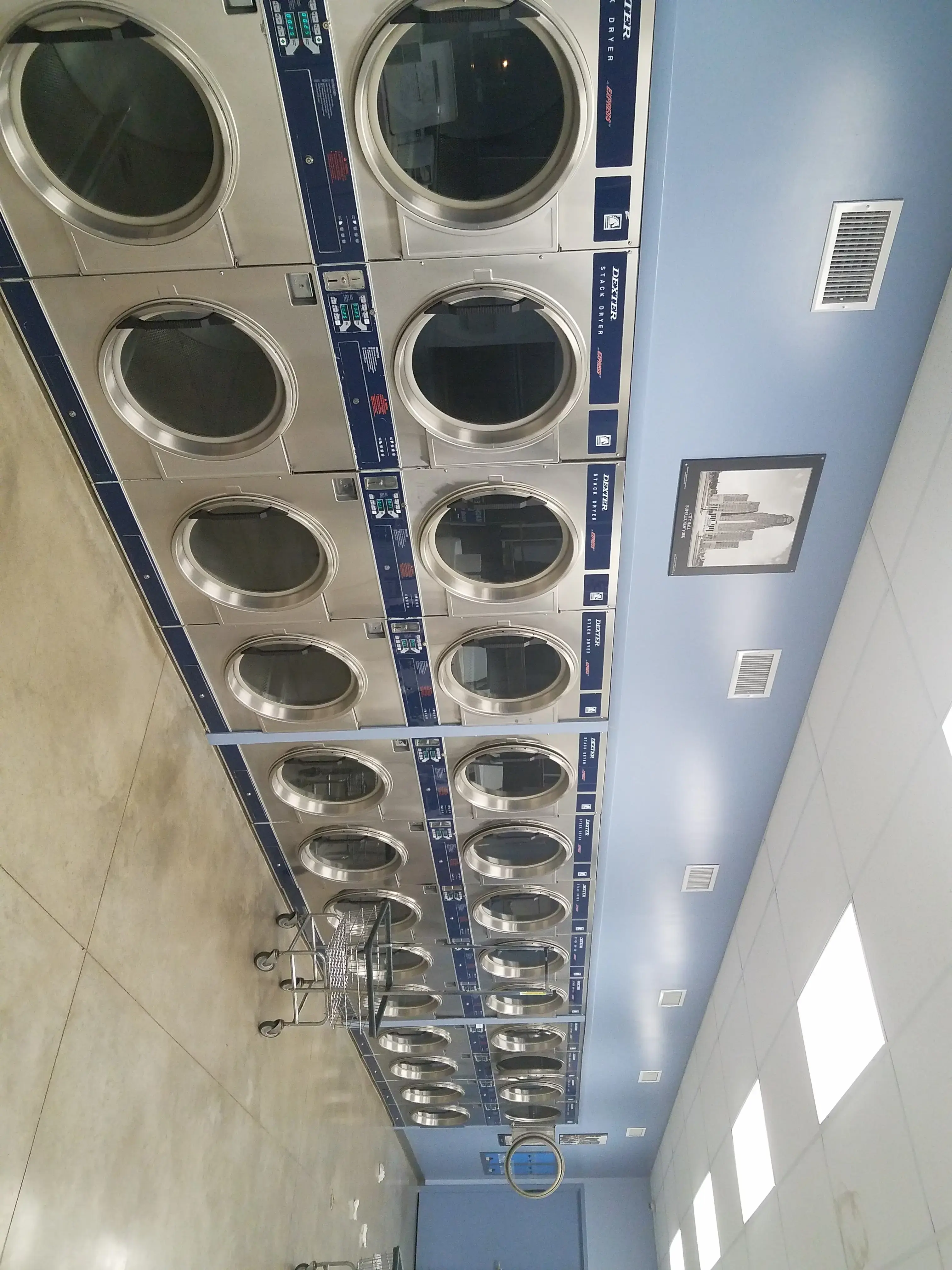 EZ Wash Laundry - Image 20