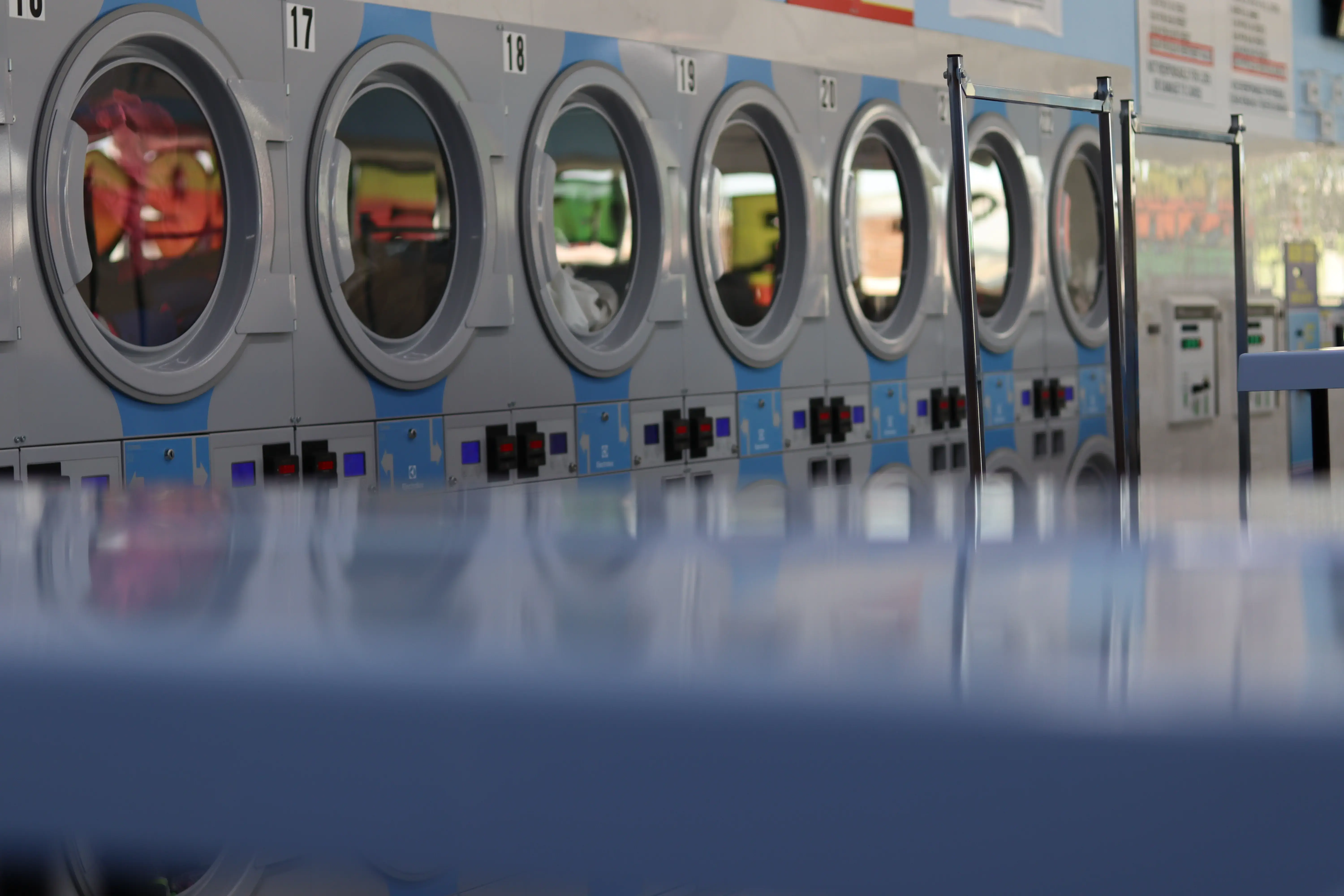EZ WASH N DRY - Laundromat in Arlington TX thumbnail 16