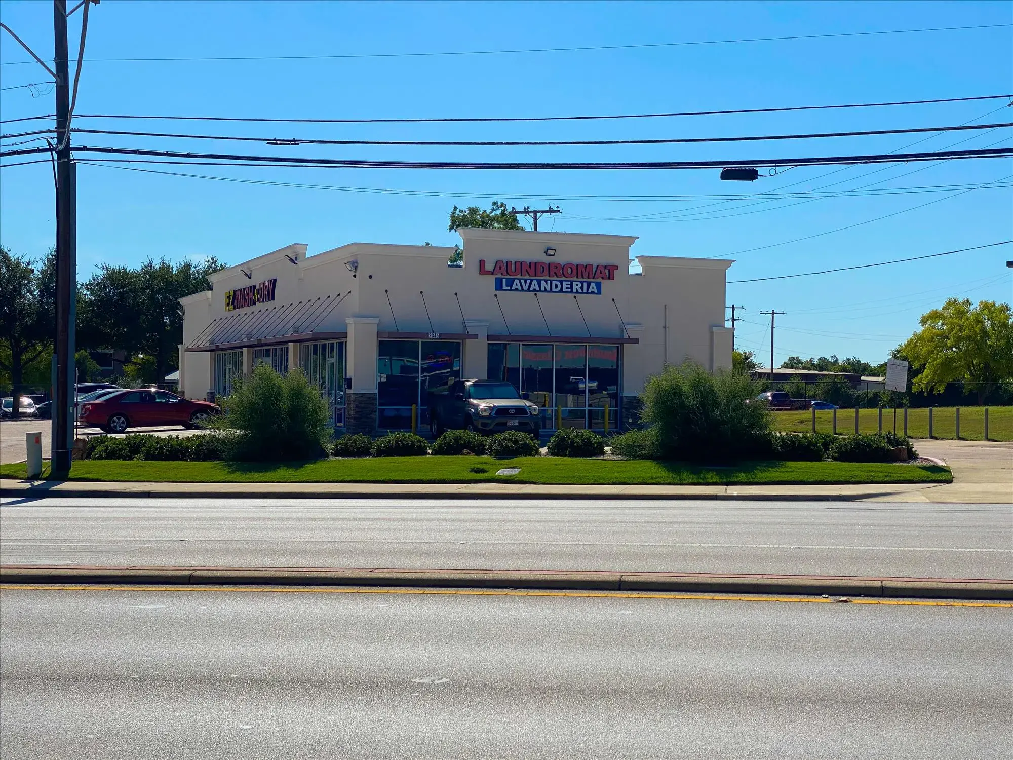 EZ WASH N DRY - Laundromat in Arlington TX thumbnail 5