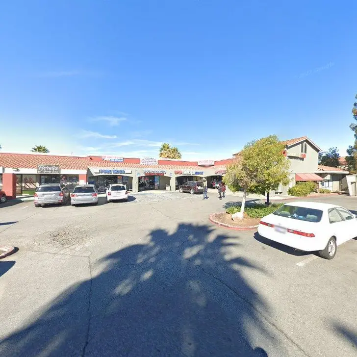 EZClean Laundry thumbnail 8