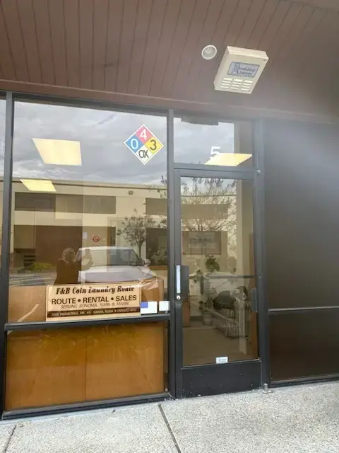 F & B Laundry - Image 2