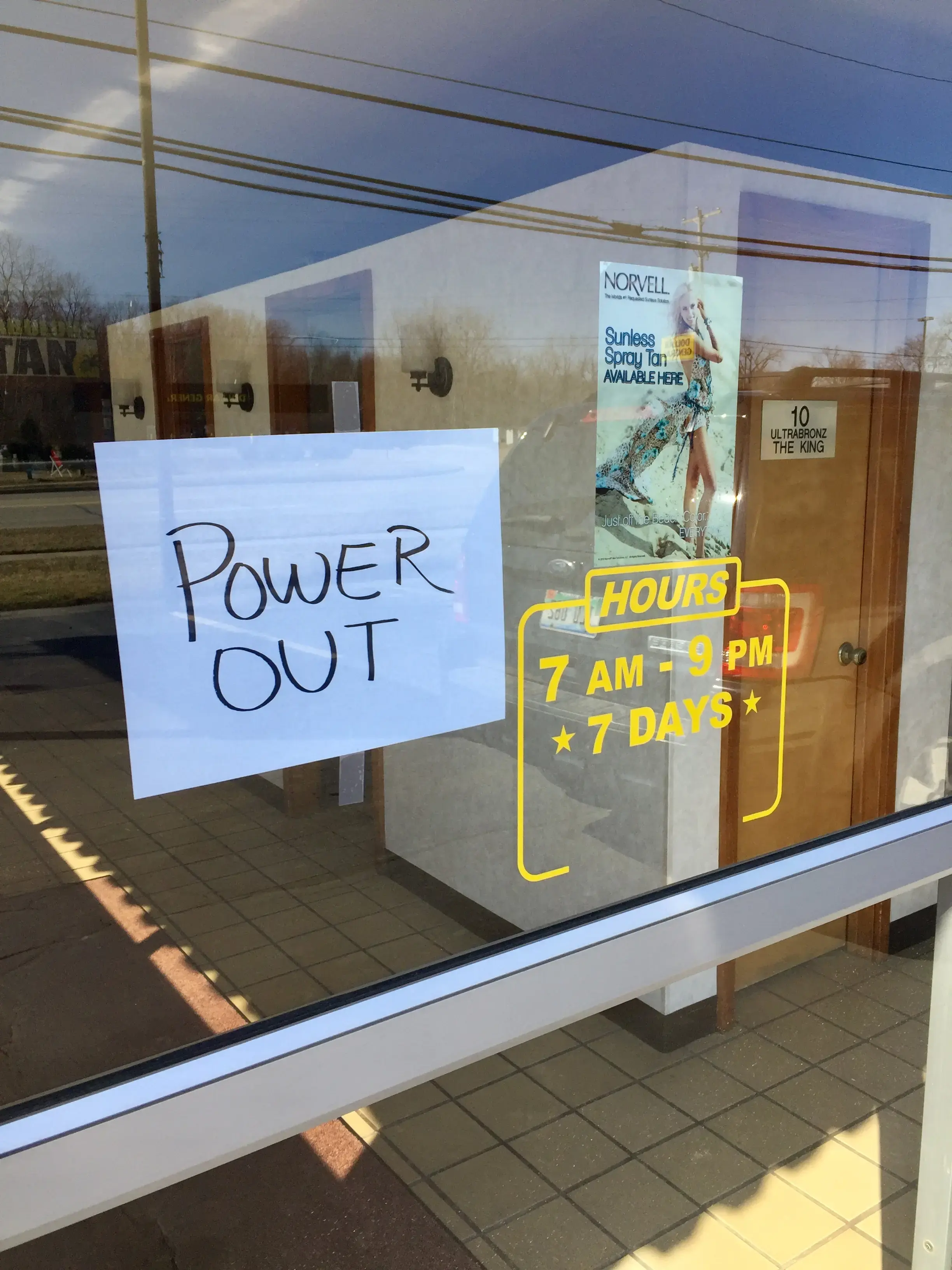 FabriCare Express Laundry and Dry Cleaning - Image 11