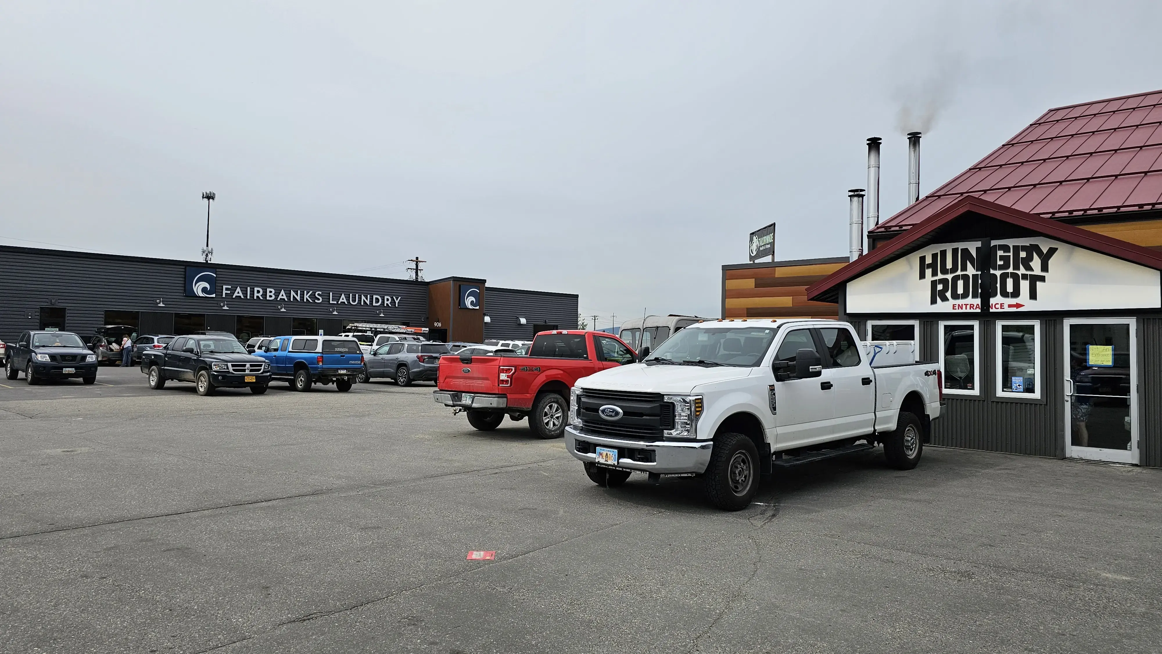 Fairbanks Laundry - Image 17