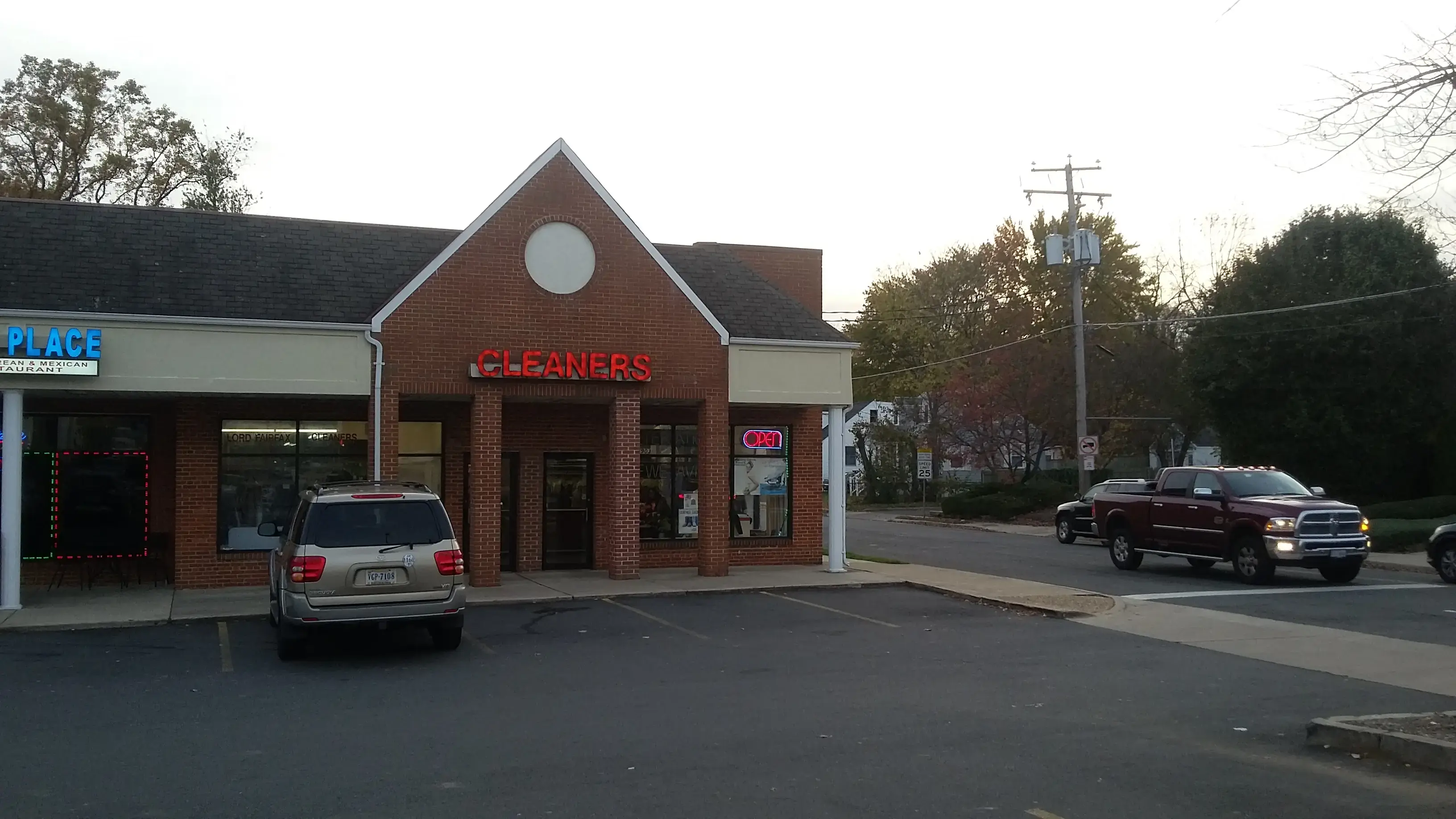 Fairfax Dry Cleaners - Image 4