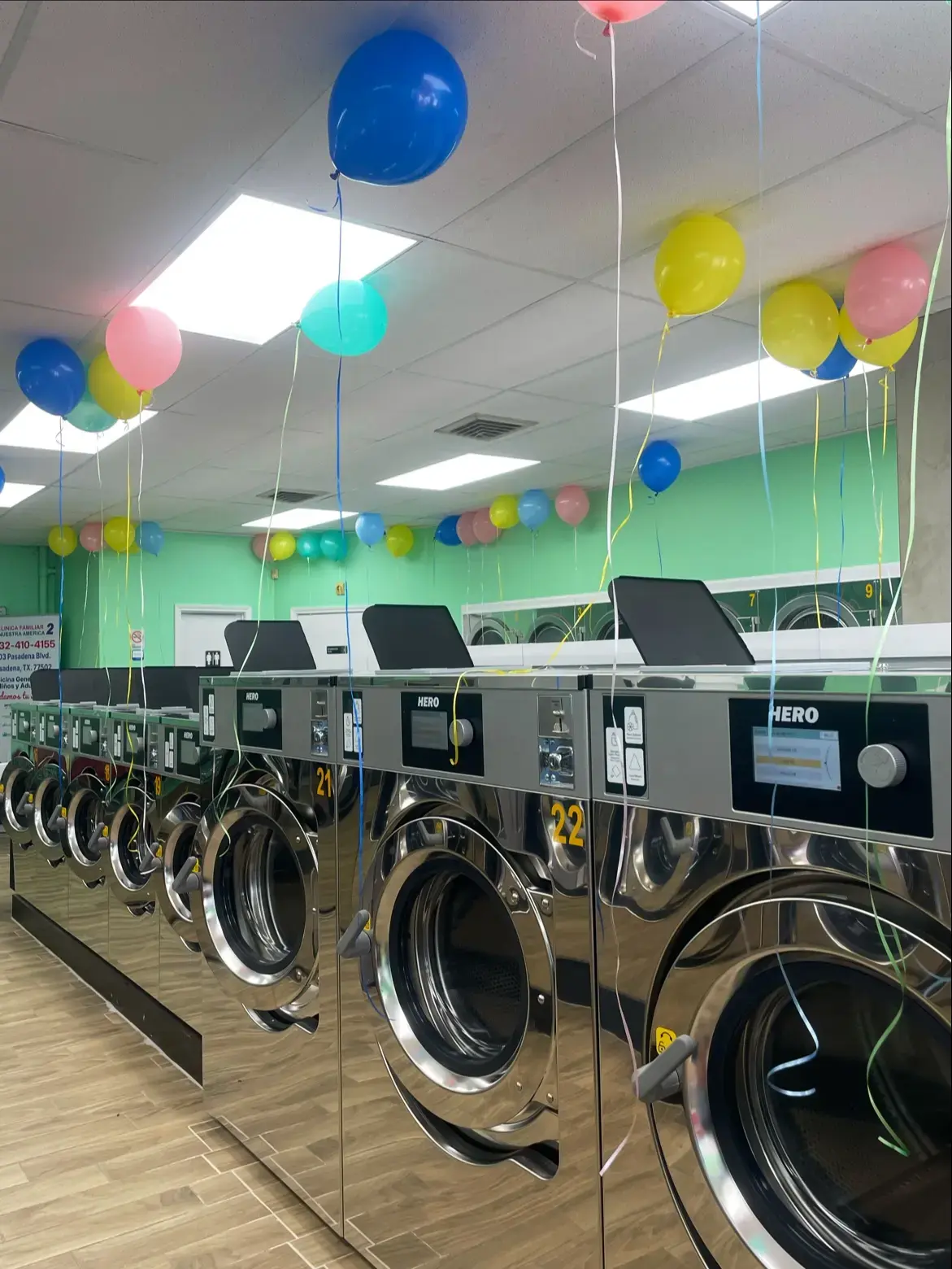 Fairmont Washateria - Image 7