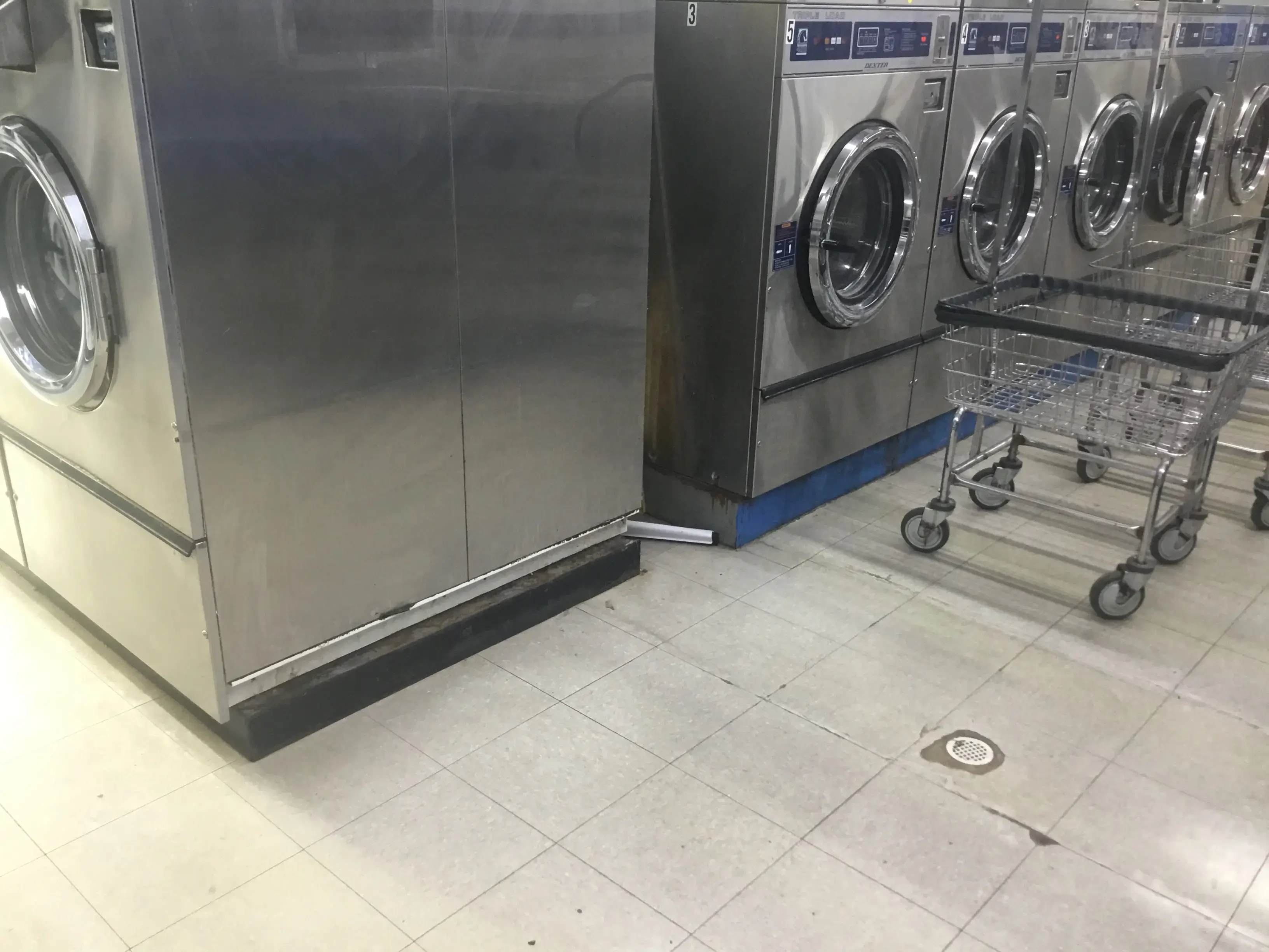 Faith Coin Laundry - Image 18