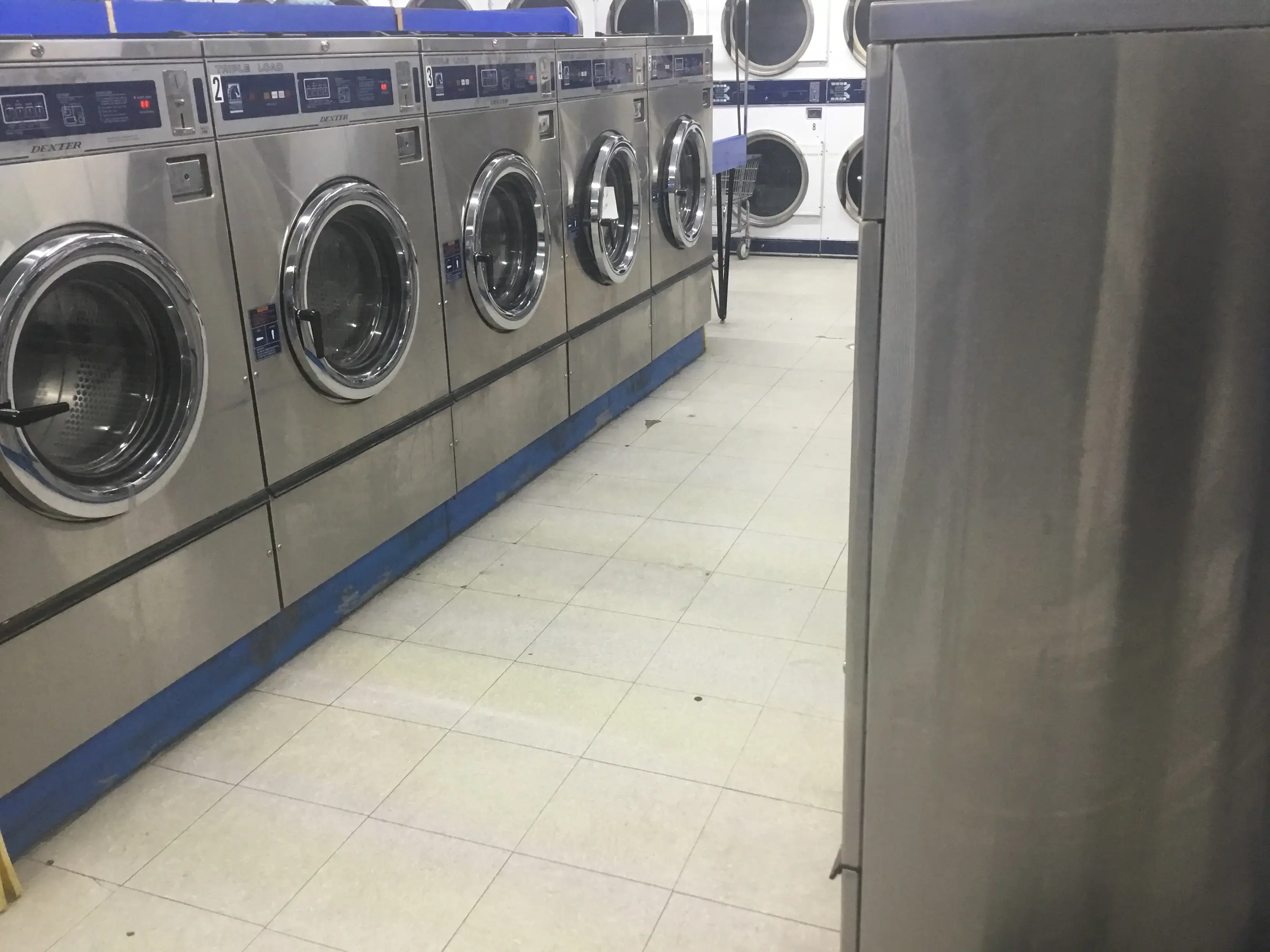 Faith Coin Laundry thumbnail 19