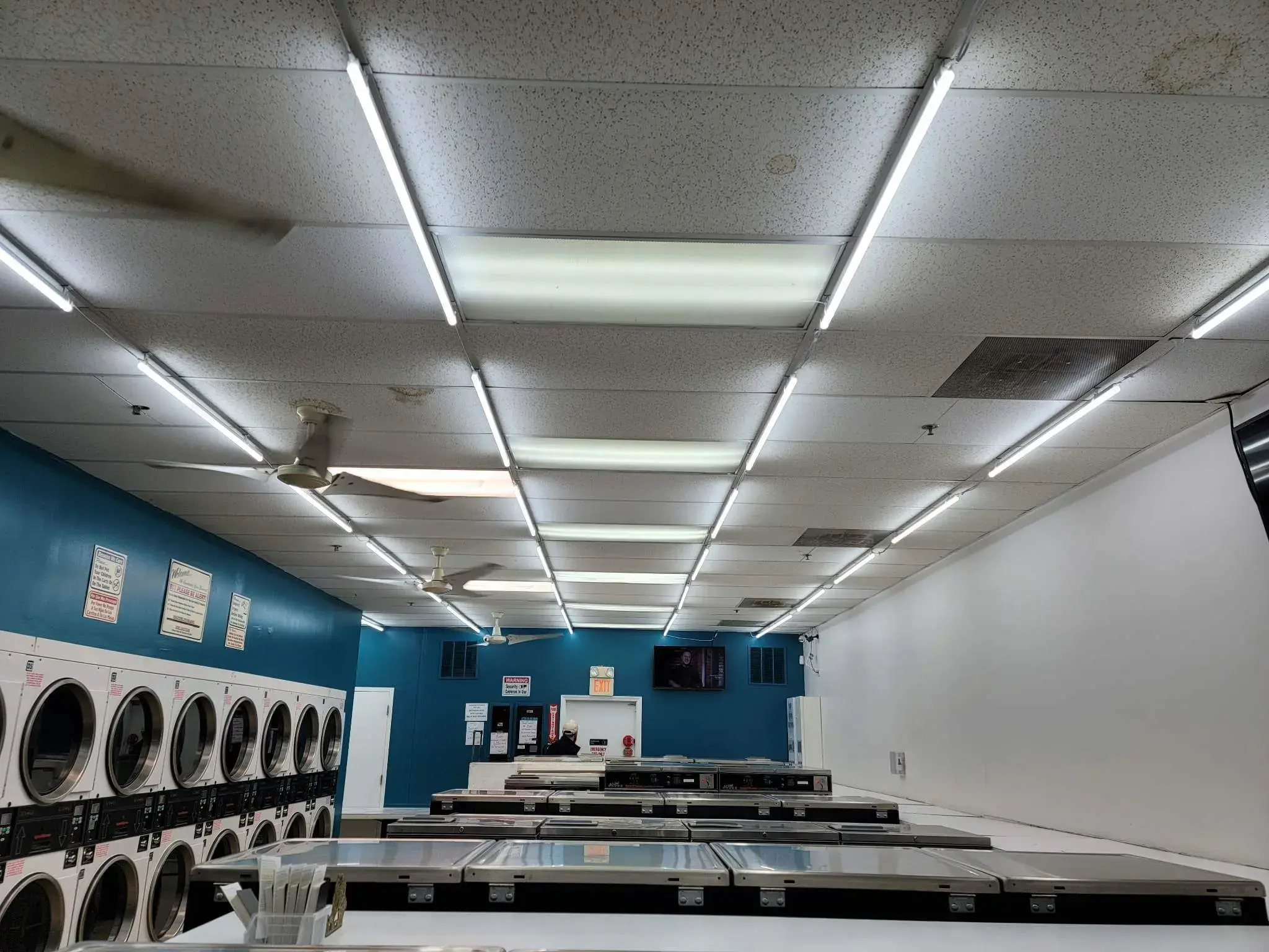 FalconCoin Laundromat FREE DRY EVERYDAY - Image 5