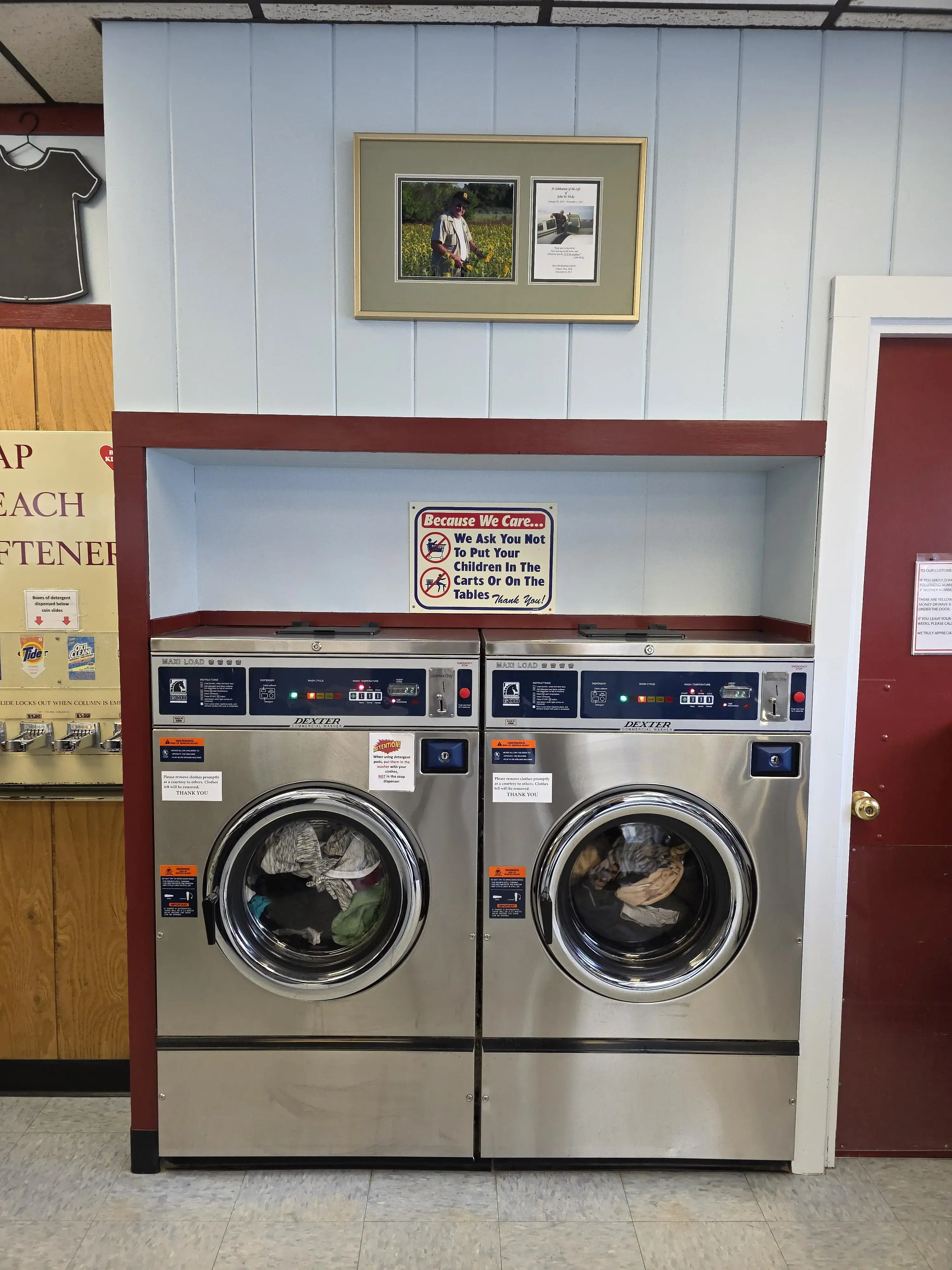 Fall Creek Laundromat - Image 18