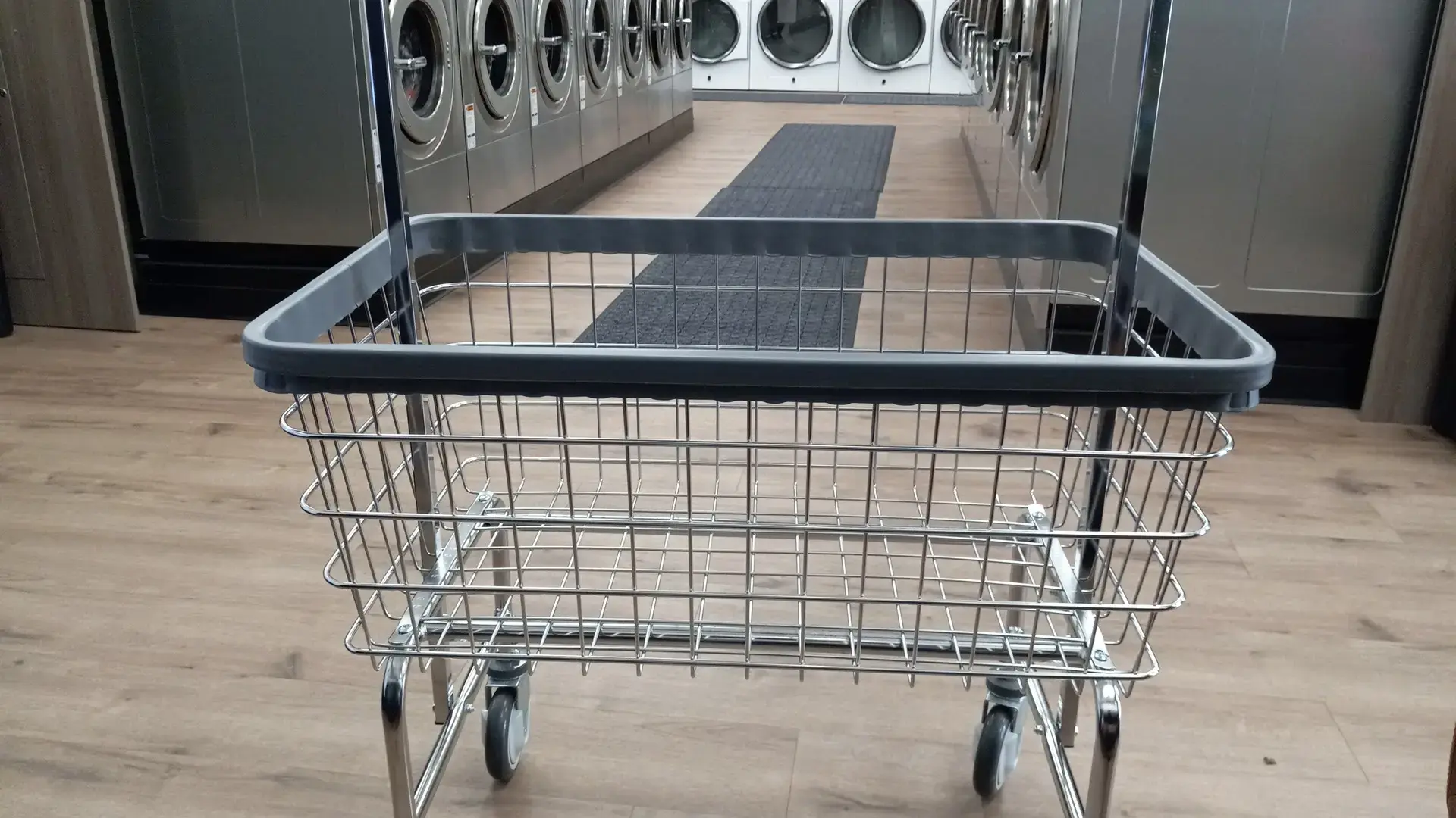 Falls Laundromat - Image 30