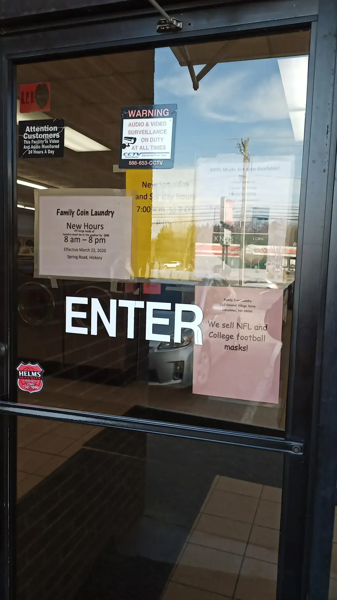 Family Coin Laundry - Image 11