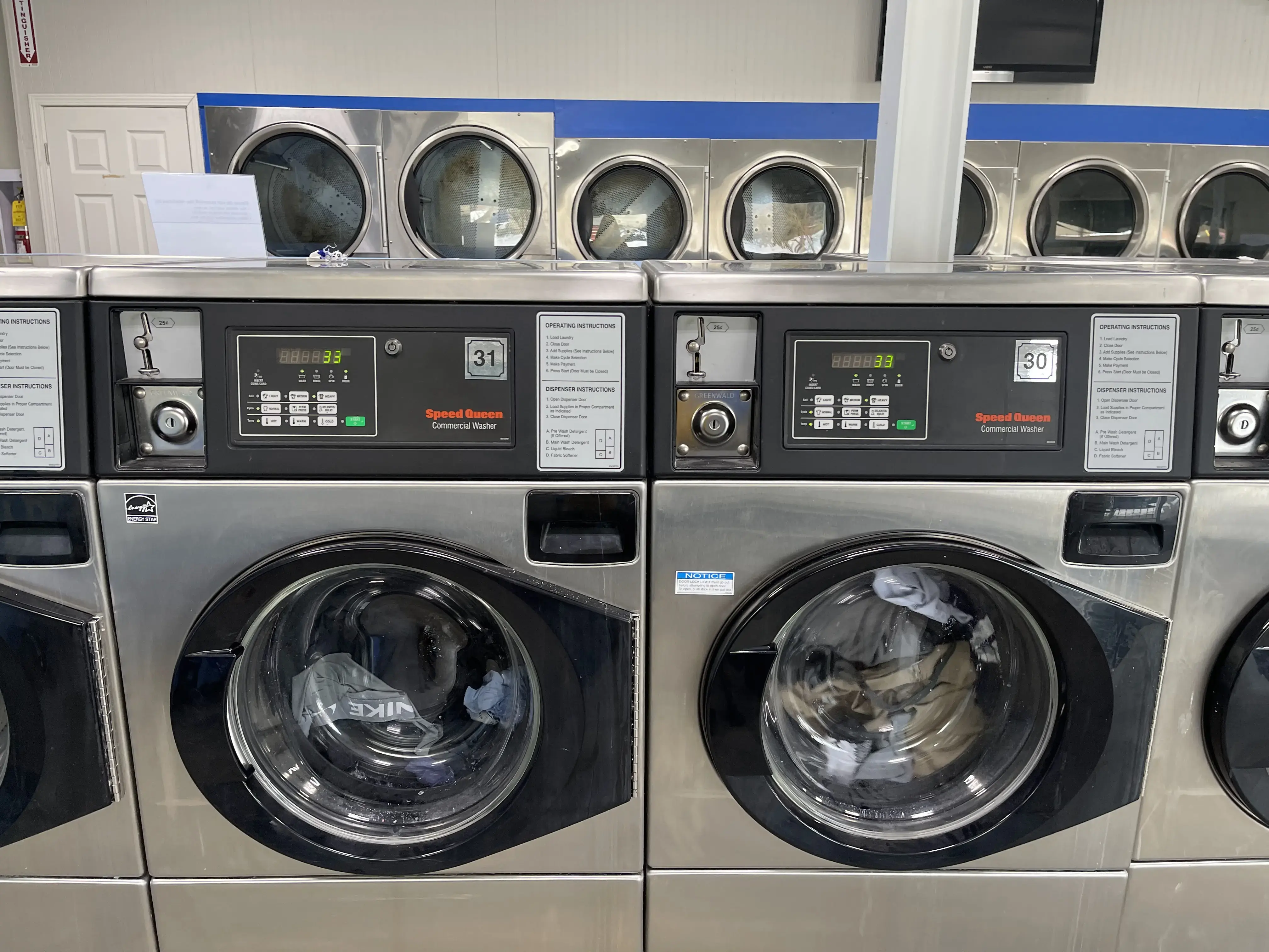 Family Coin Laundry thumbnail 11