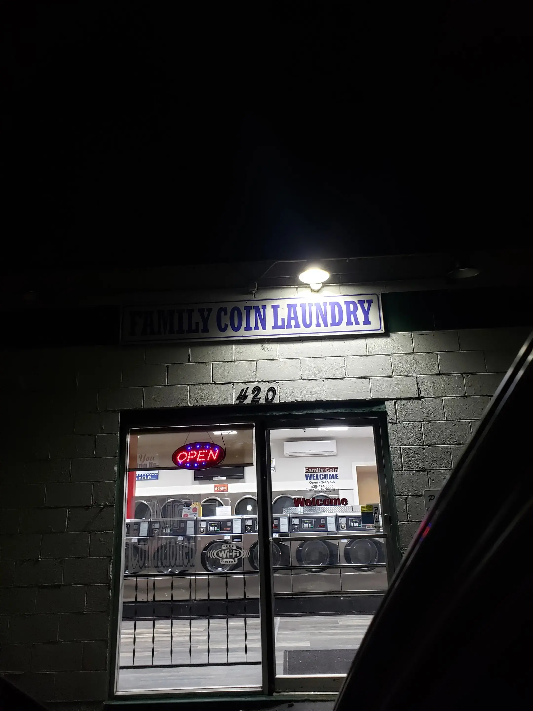 Family Coin Laundry - Image 8