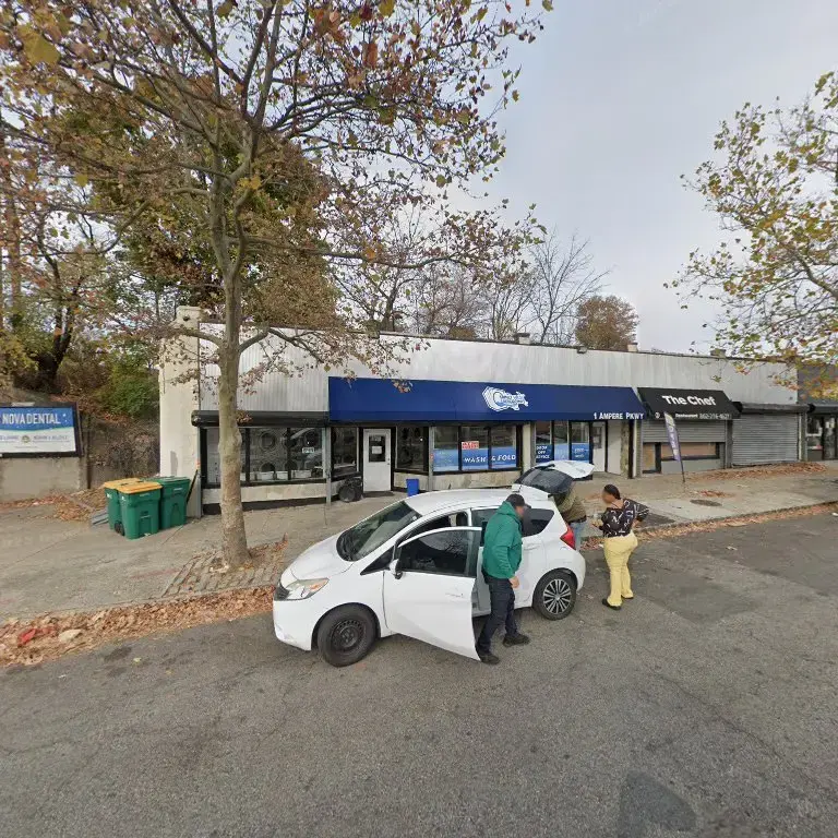 Family Fresh Laundromat - Image 19