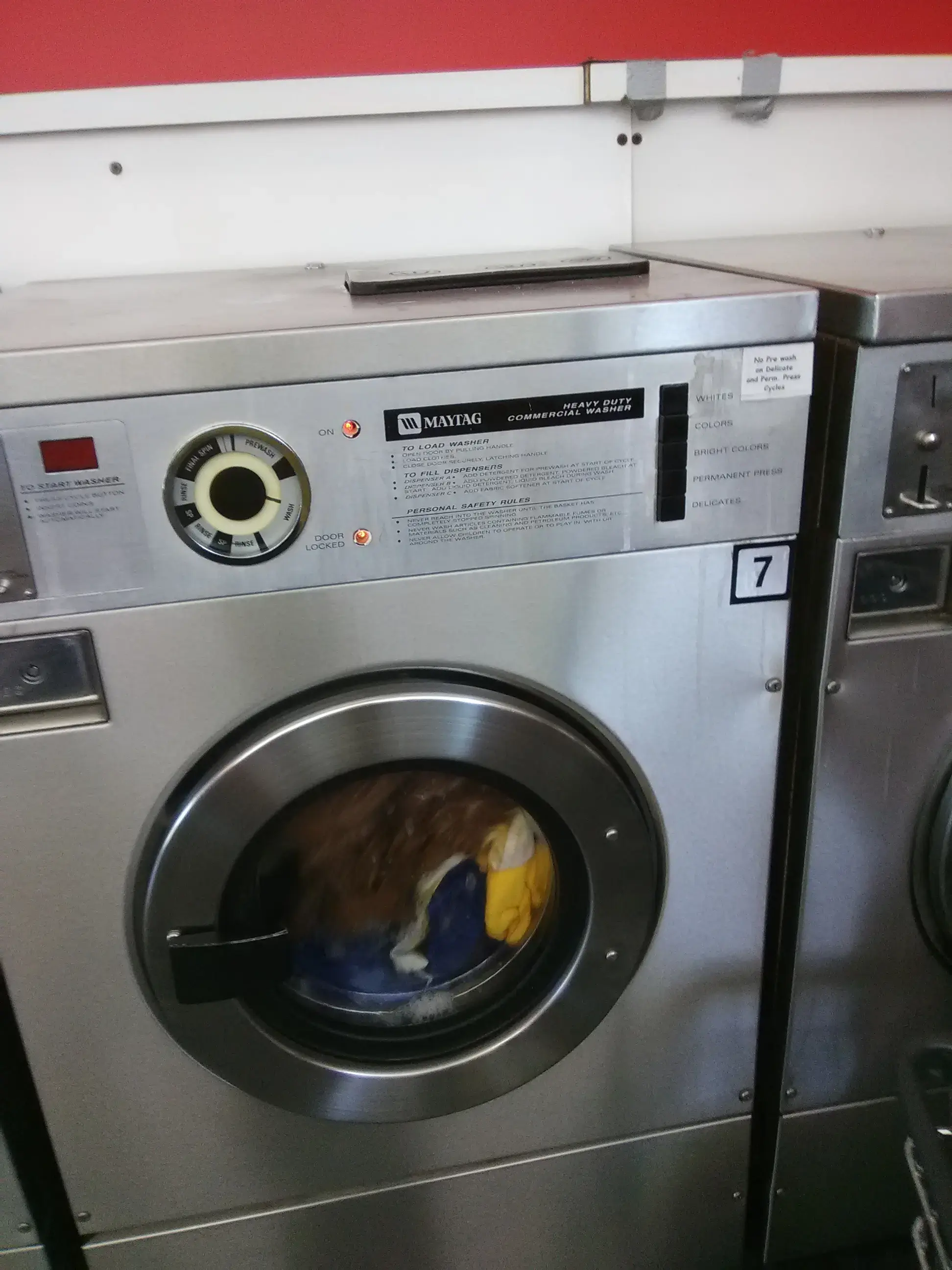 Family Launderette thumbnail 20