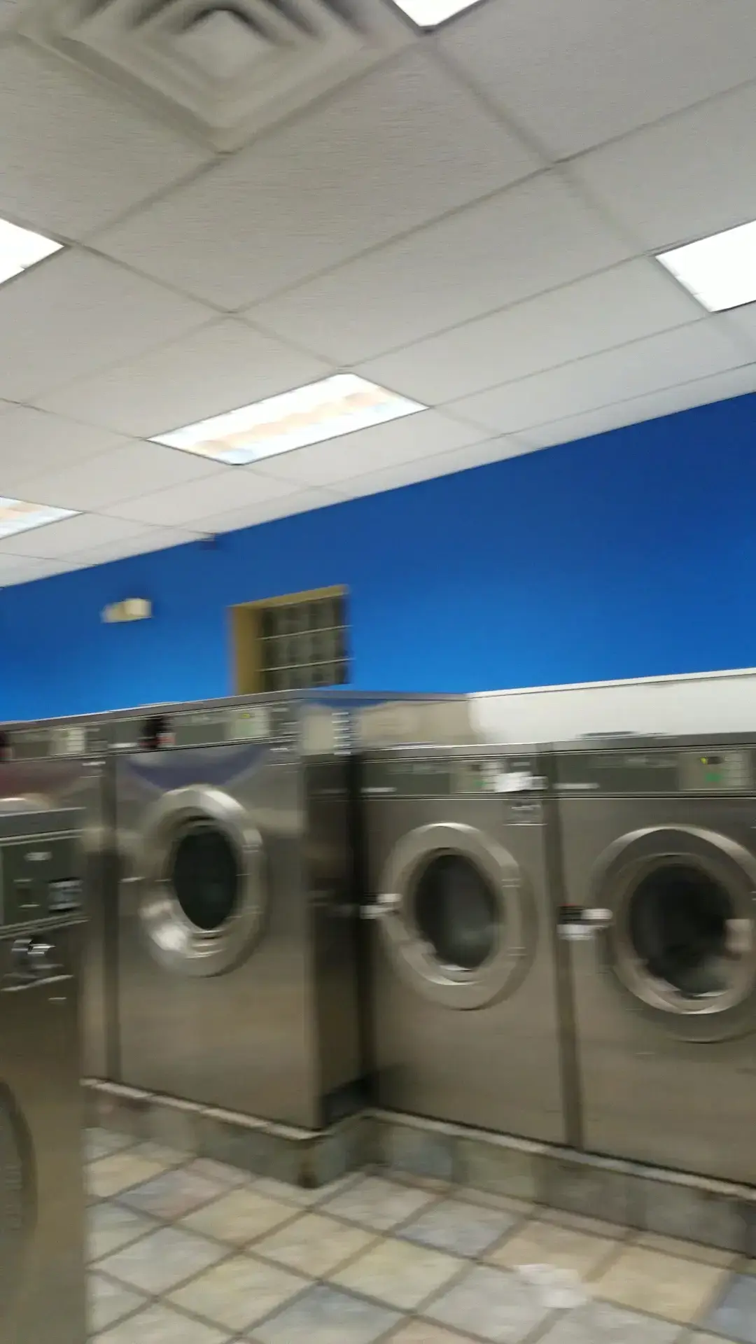 Family Launderette - Image 6