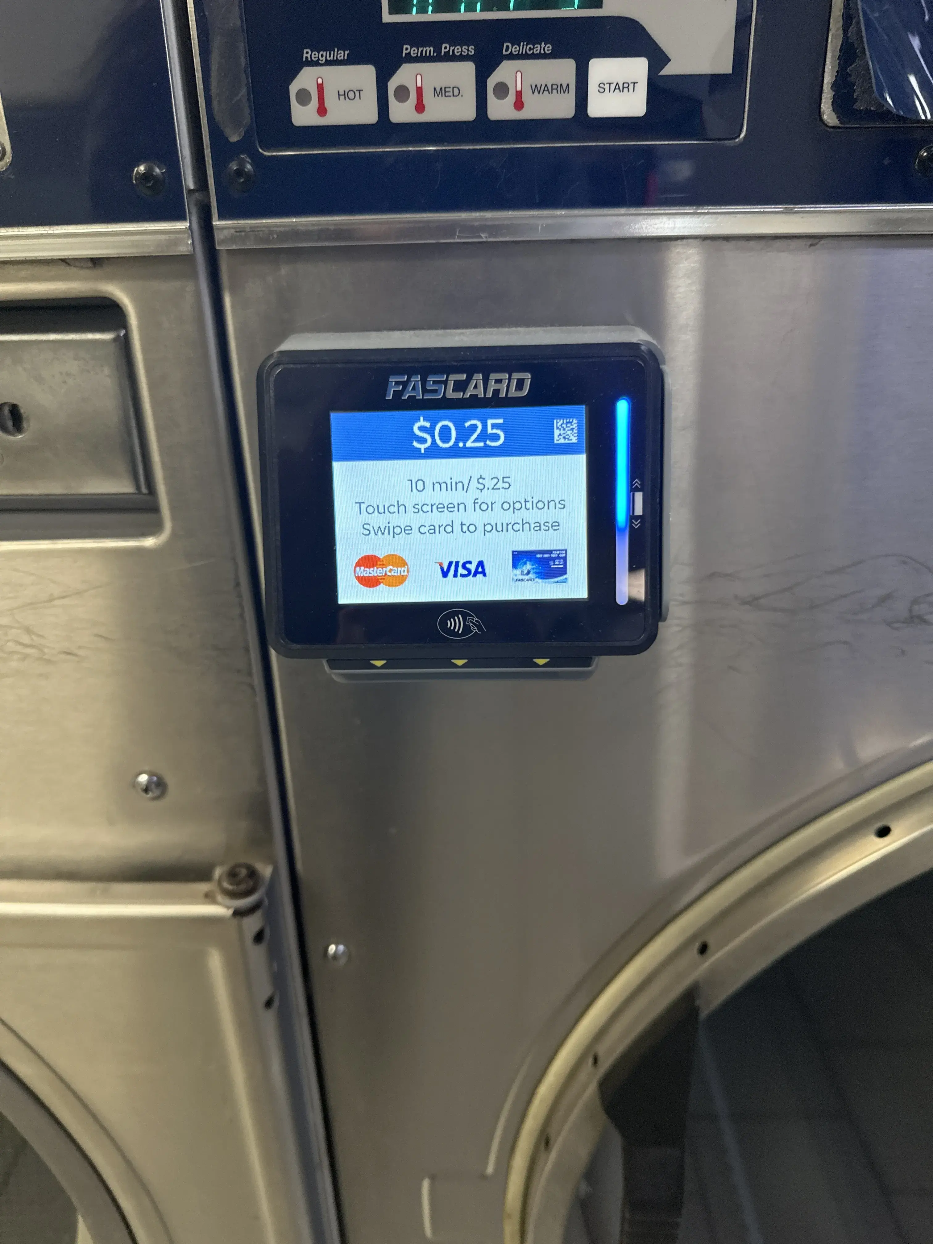 Family Laundromat at Ronkonkoma - Image 8