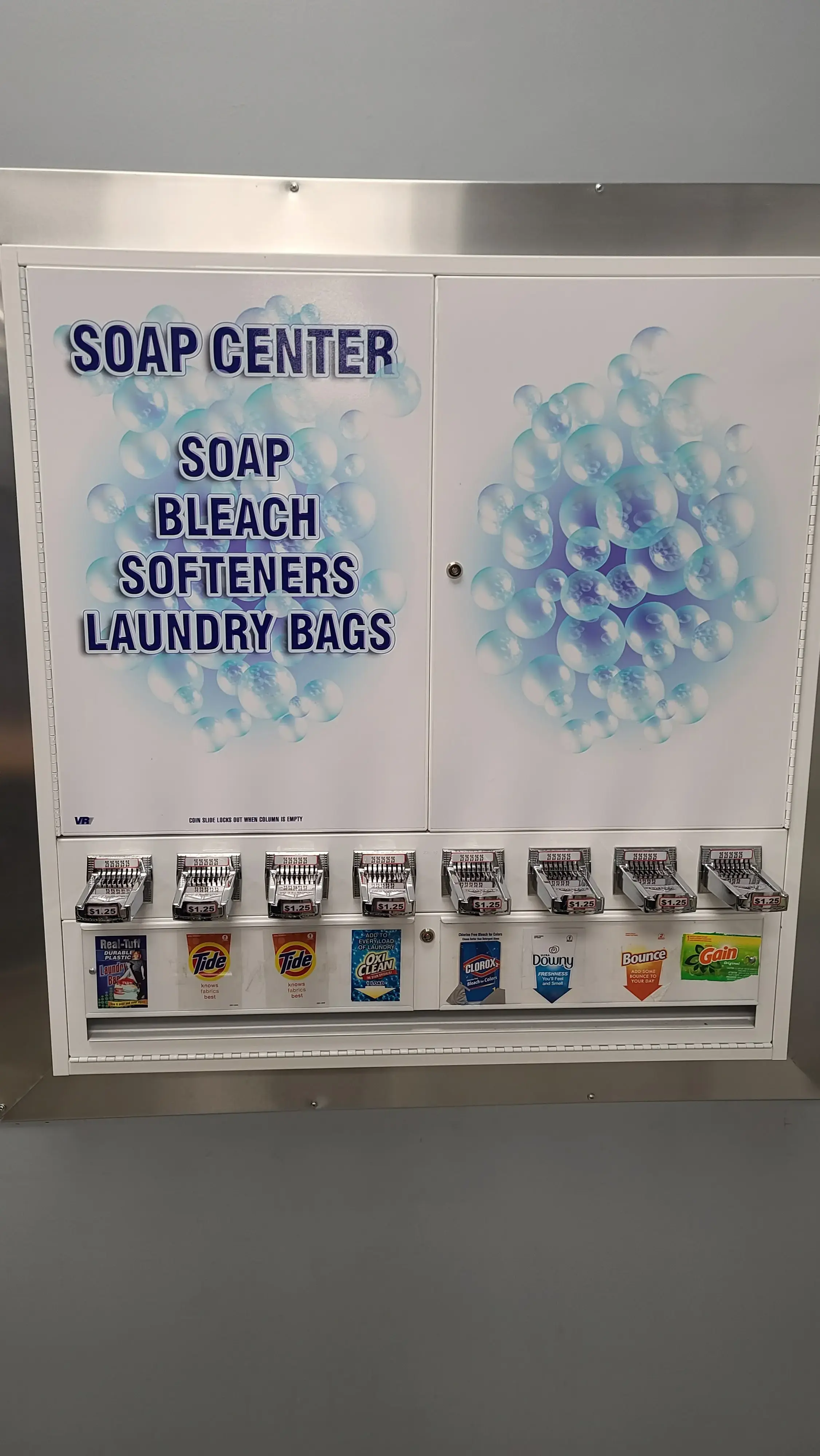 Family Laundromat - Image 9