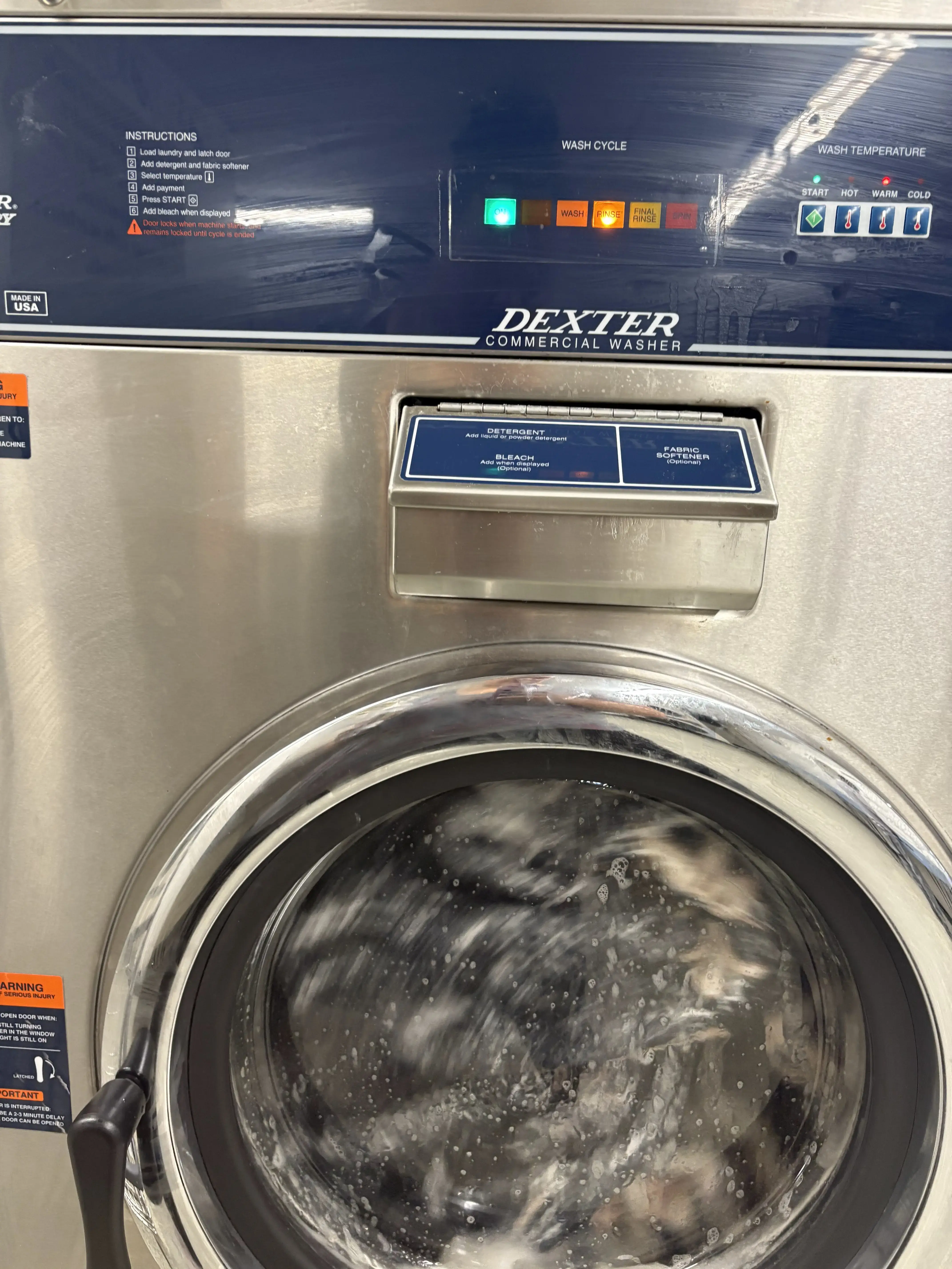 Family Laundromat - Image 7