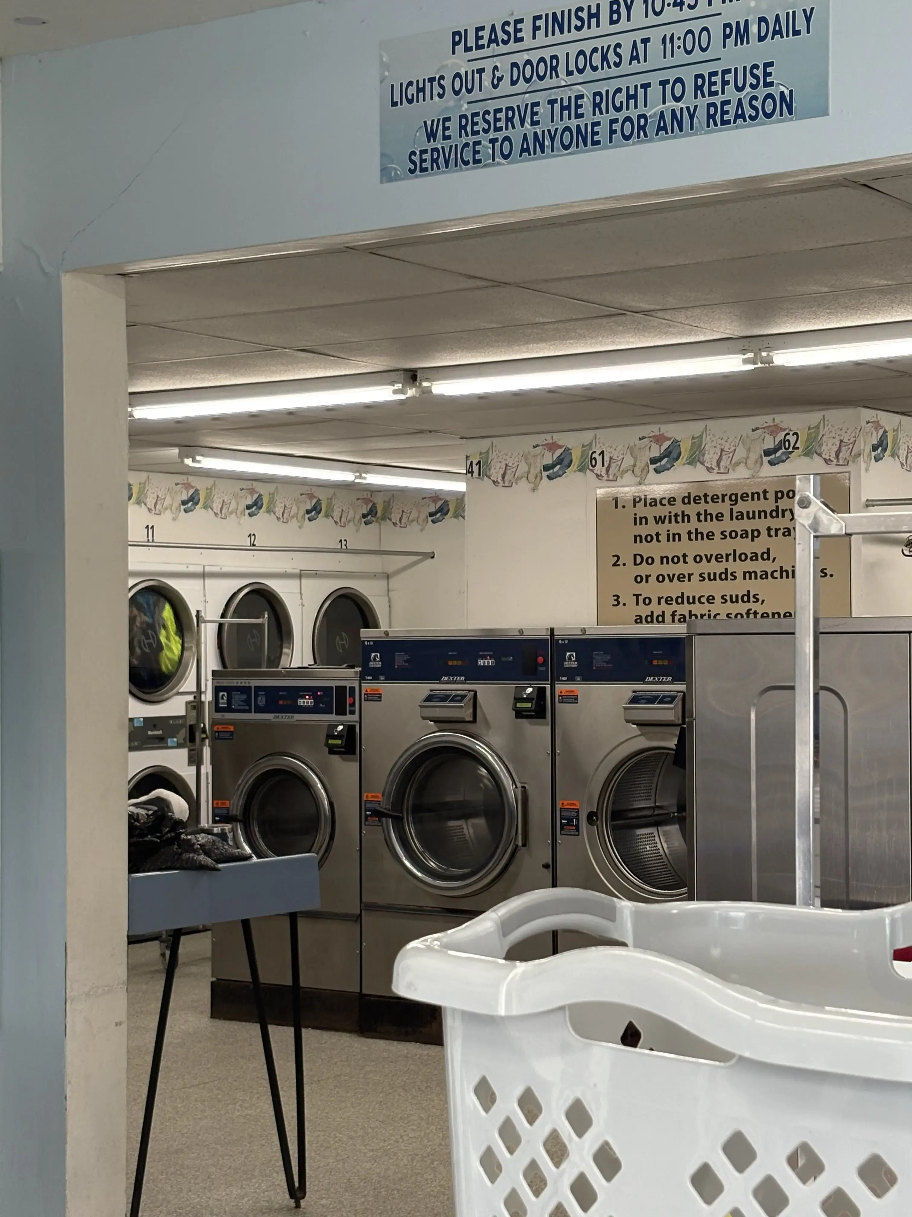 Family Laundromat thumbnail 5